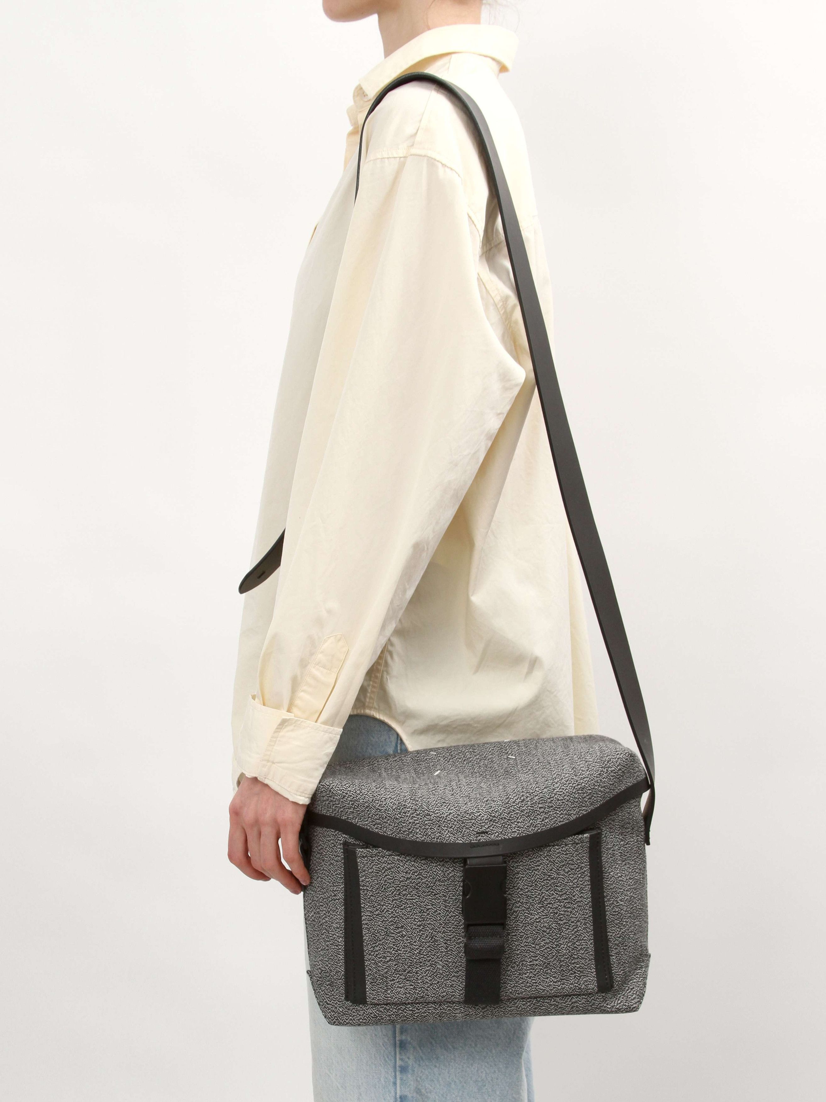 Maison Margiela MM11 Messenger Bag AW2022 Size ONE SIZE - 1 Thumbnail