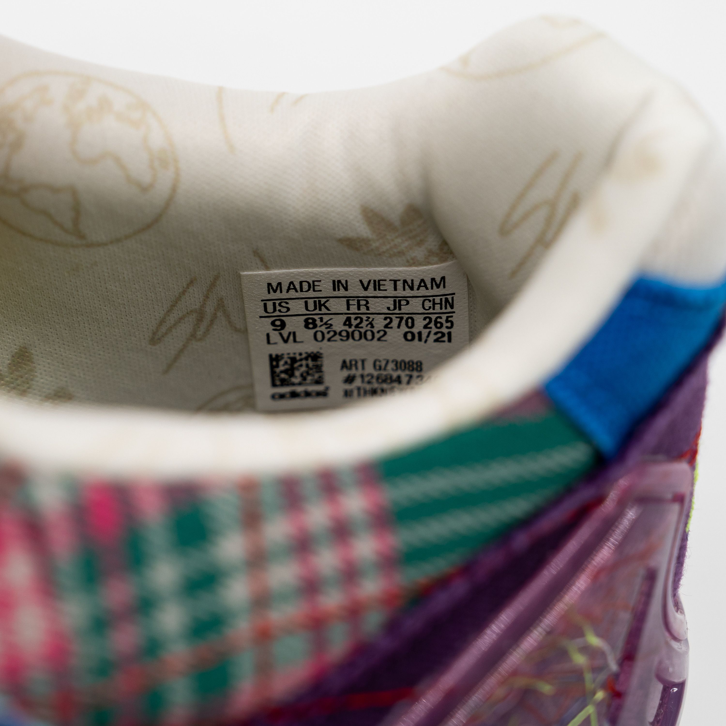 Adidas 9 - Sean Wotherspoon adidas ZX 8000 Super Earth Size US 9 / EU 42 - 10 Thumbnail