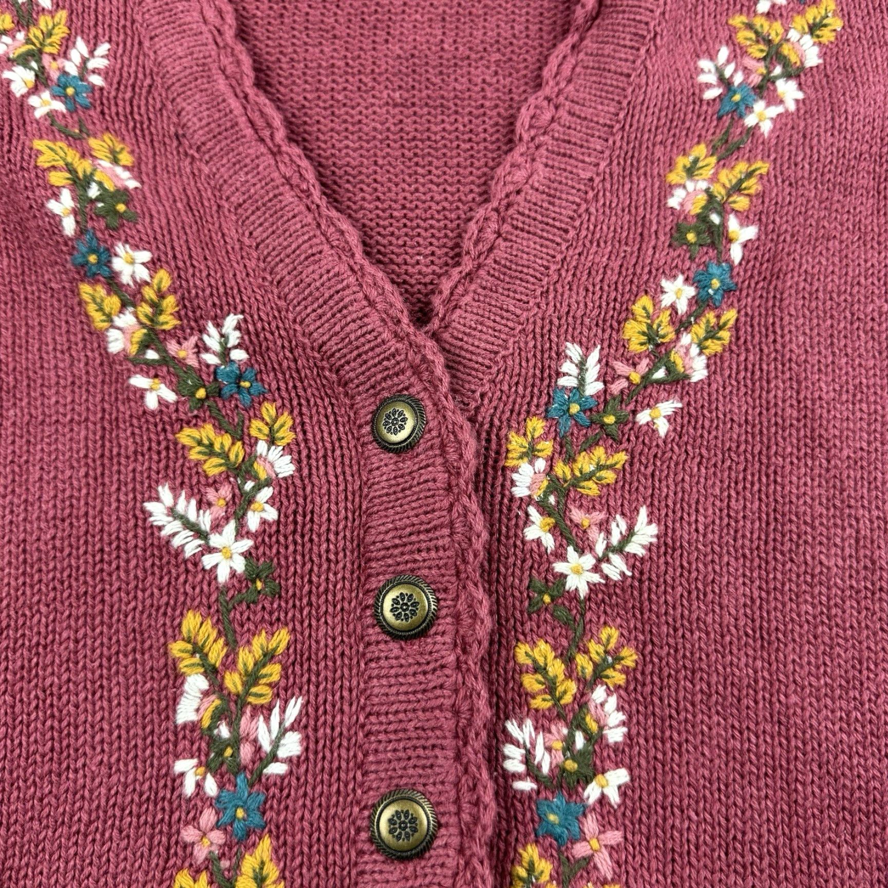 Vintage VINTAGE Cape Isle Women's Cardigan Sweater S Knit Floral 90s Red Casual Womens Size S / US 4 / IT 40 - 4 Thumbnail