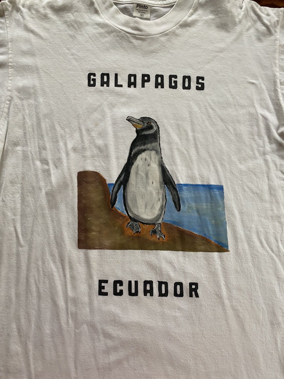 Vintage Vintage Penguin Galapagos Ecuador Single Stitch White Tee Size US XL / EU 56 / 4 - 2 Thumbnail
