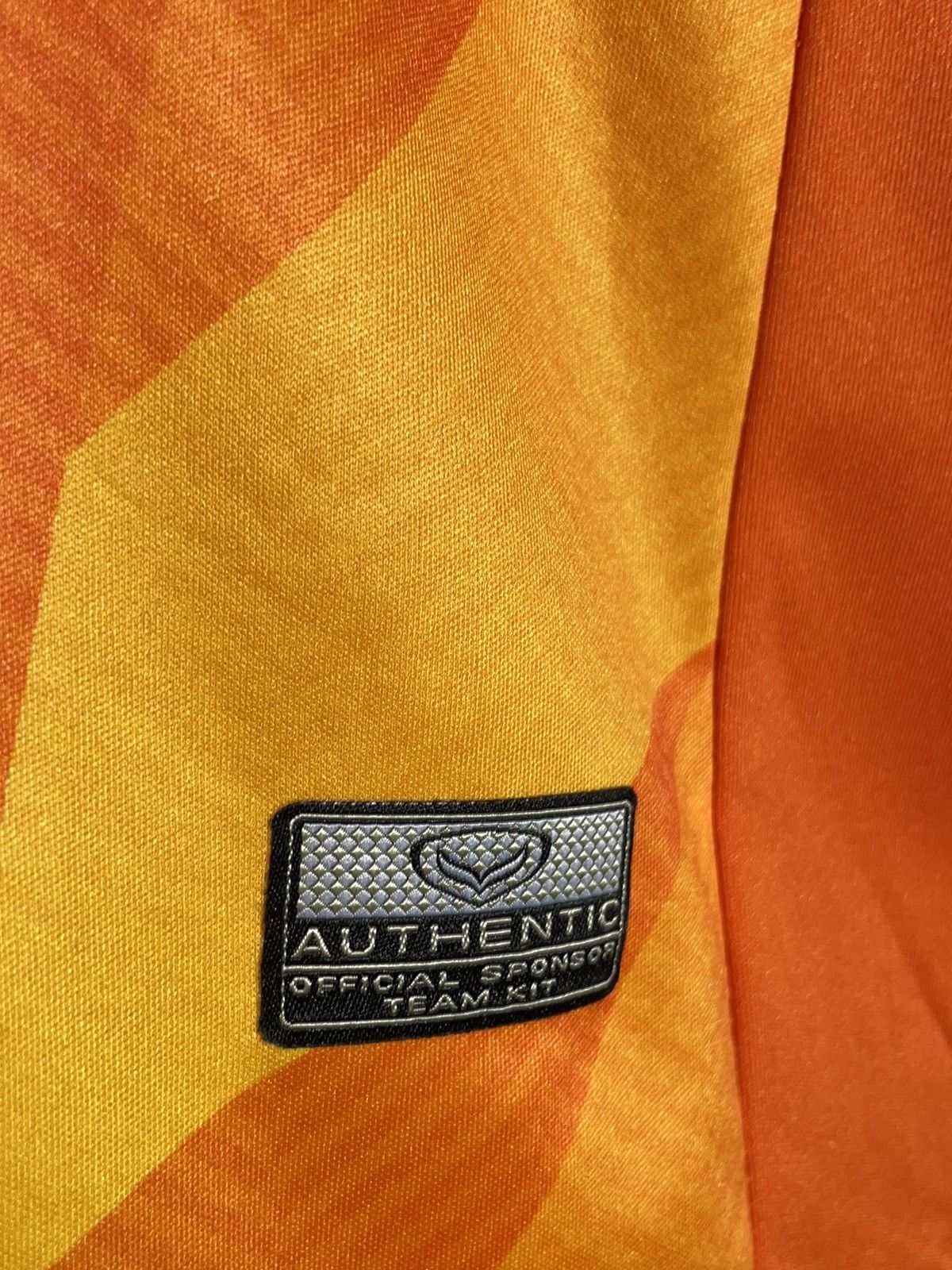 Other Nakhon Ratchasima 2016 Thai League Home Y2k Football Shirt Size US L / EU 52-54 / 3 - 6 Thumbnail