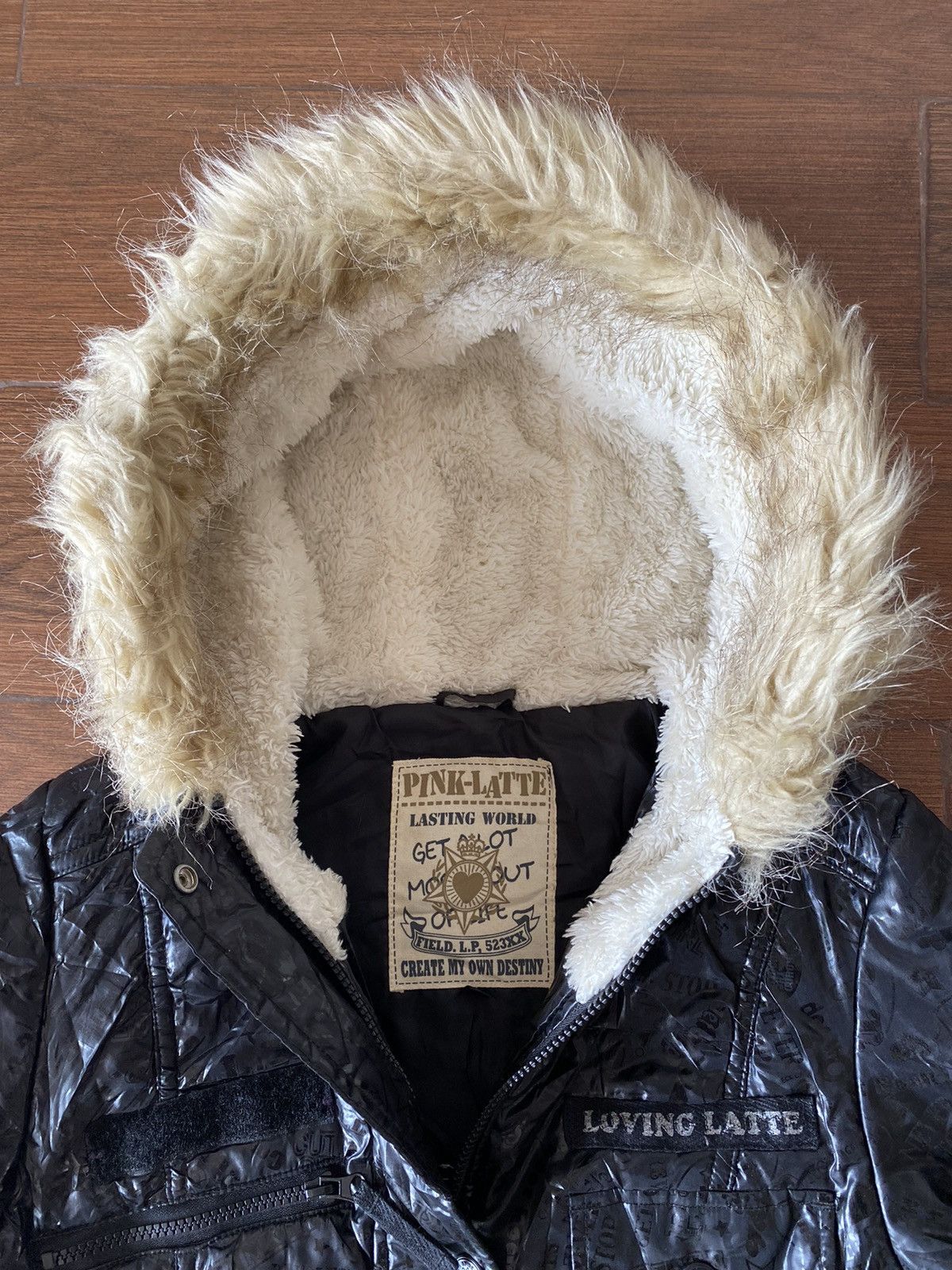 GOSTAR DE FUGA Pink Latte Puffer Fur Monogram Like IFSW9 Style Size US M / EU 48-50 / 2 - 12 Thumbnail