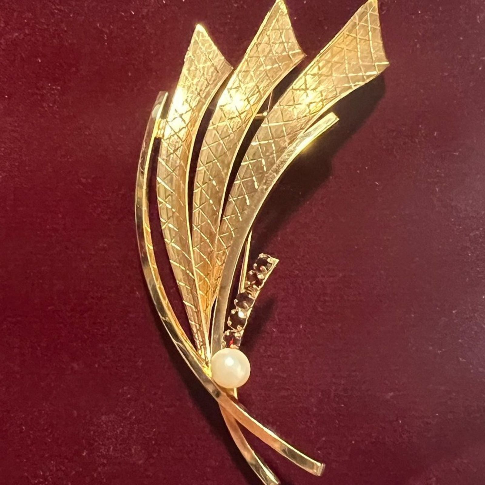 & Other Stories Vintage - Wells 14kt GF Real Pearl Garnet Brooch Pin Size ONE SIZE - 3 Thumbnail