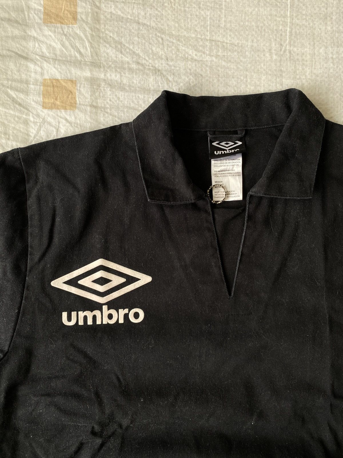 Umbro Vintage Umbro Black Pullover Sweatshirt Quarter Zip Jacket Size US M / EU 48-50 / 2 - 2 Thumbnail