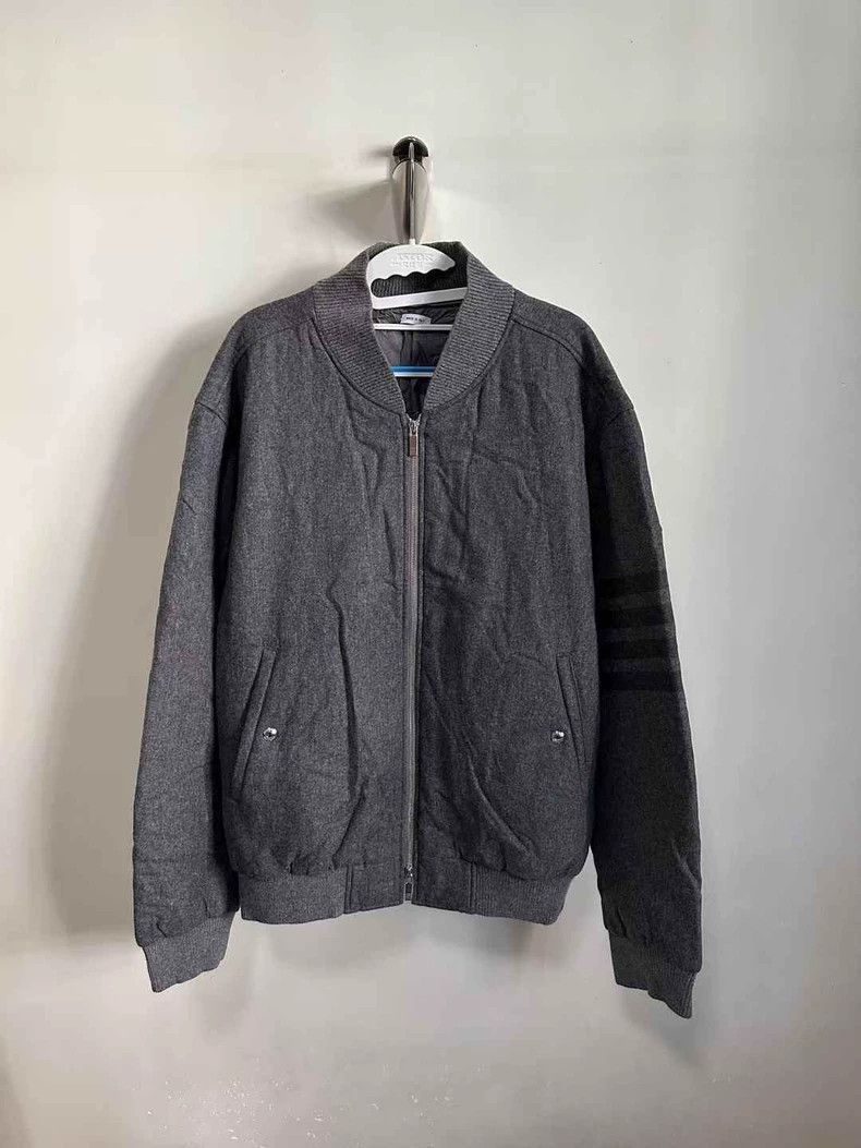 Thom Browne Thom Browne size4 Featherball baseball jacket Size US XL / EU 56 / 4 - 1 Thumbnail