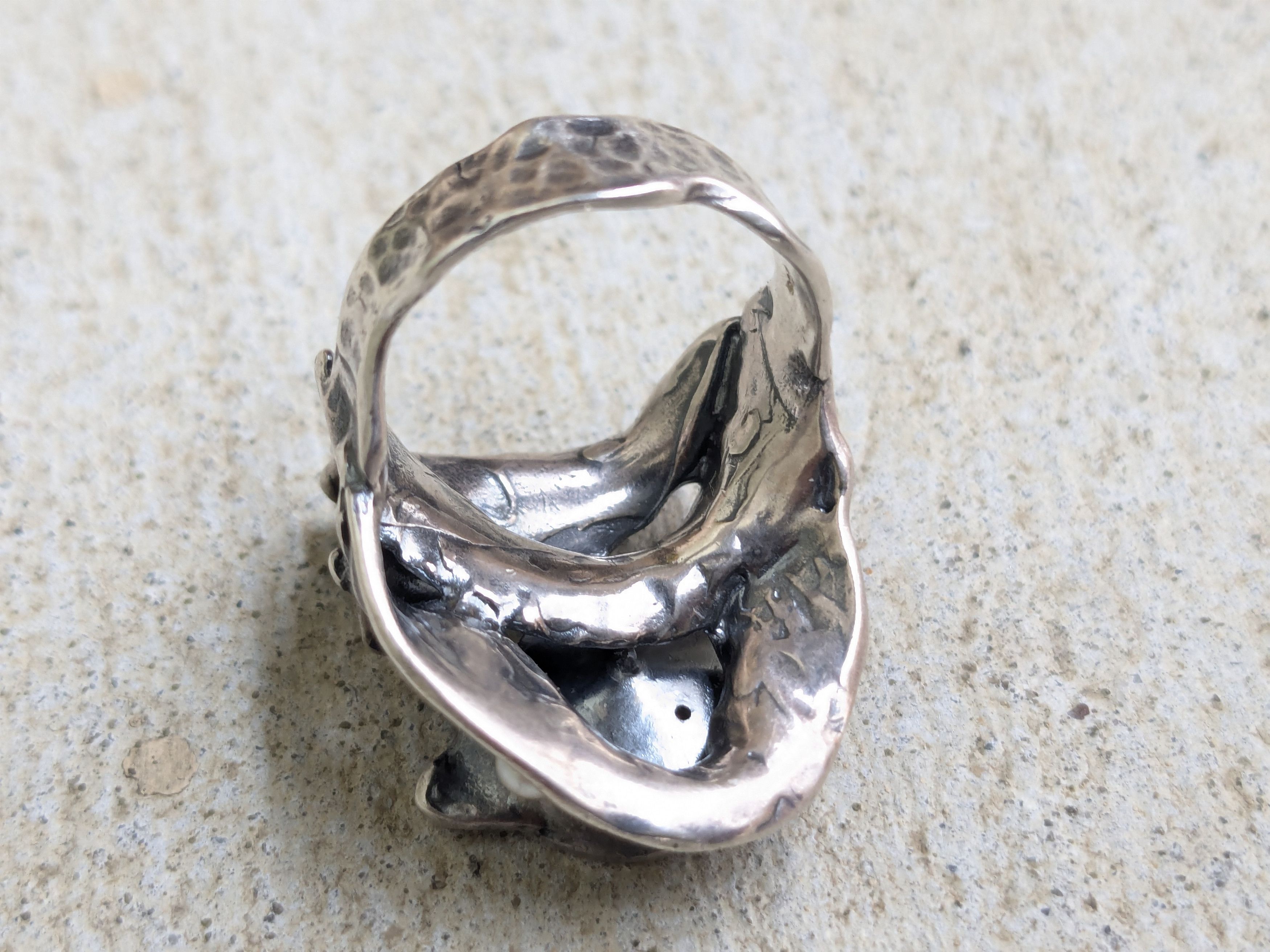 Jewelry Vintage Sterling Silver Ring Pearl 8 Modern Abstract Size ONE SIZE - 10 Thumbnail