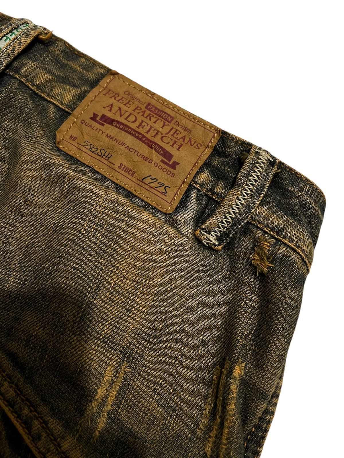 If Six Was Nine × Japanese Brand × Le Grande Bleu (L.G.B.) Vtg F&P jeans mudwash distressed Denim pants Size US 30 / EU 46 - 7 Thumbnail