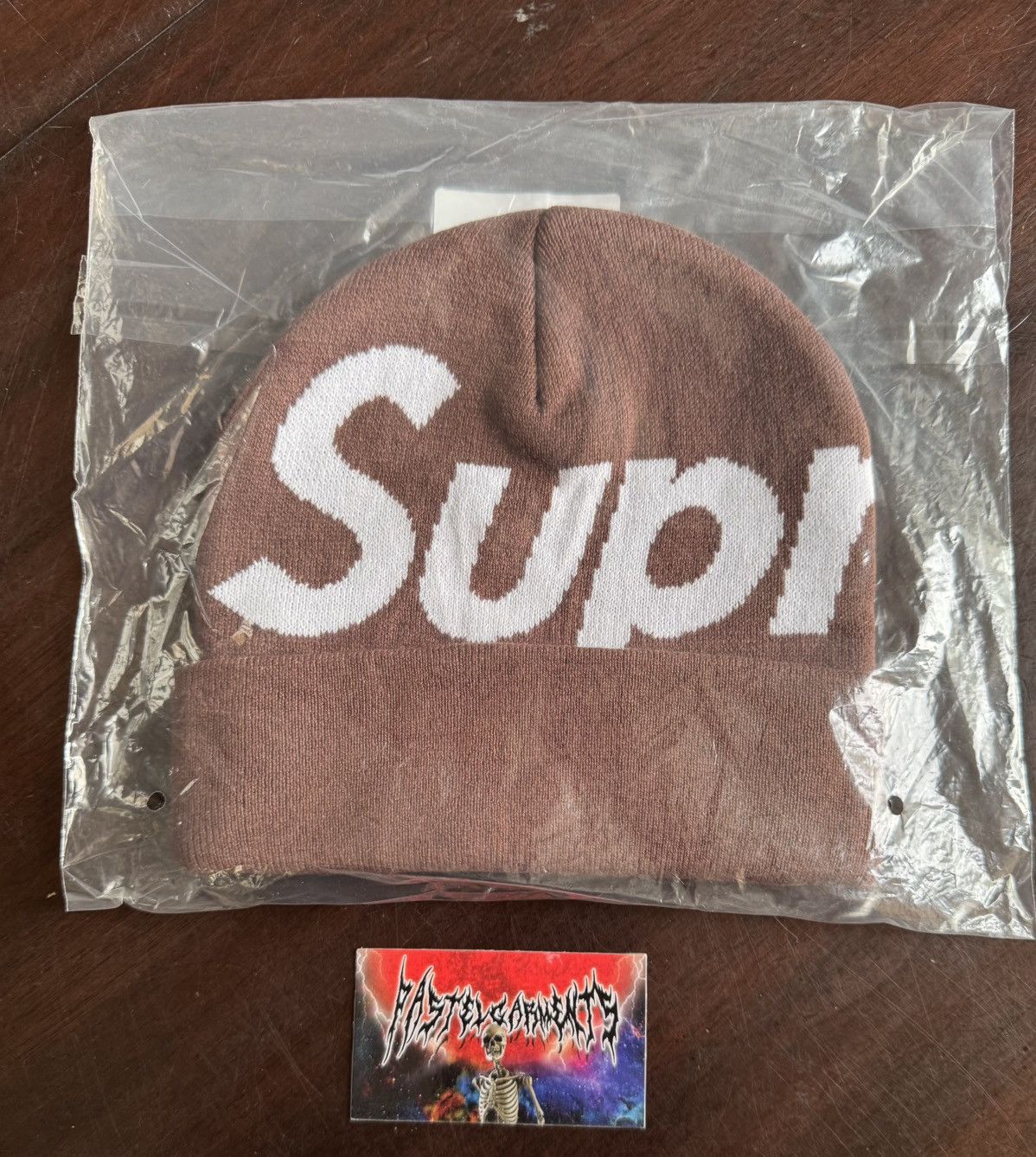 Supreme Supreme Big Logo Beanie Brown Size ONE SIZE - 1 Thumbnail