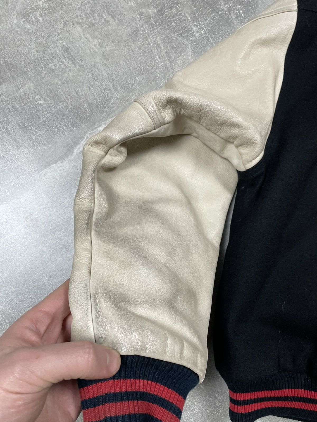Gap × Vintage Vintage GAP Wool / Leather Universal Varsity Jacket 90s Size US L / EU 52-54 / 3 - 9 Thumbnail