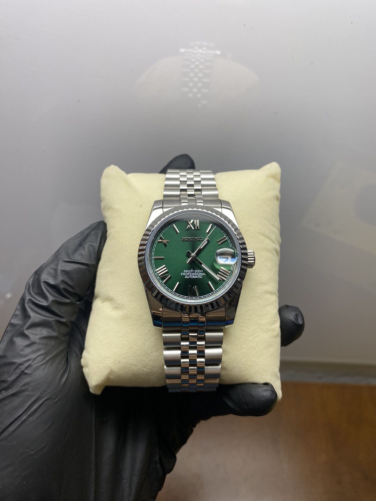 Seiko Seiko Roman Datejust 36mm Size 36 - 8 Thumbnail
