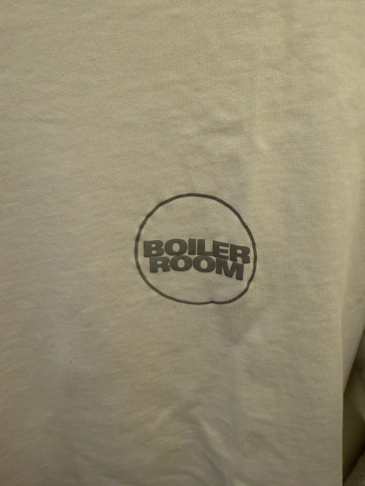 Boiler Room Boiler Room circle logo, reflective 3M white tee Size US L / EU 52-54 / 3 - 3 Thumbnail