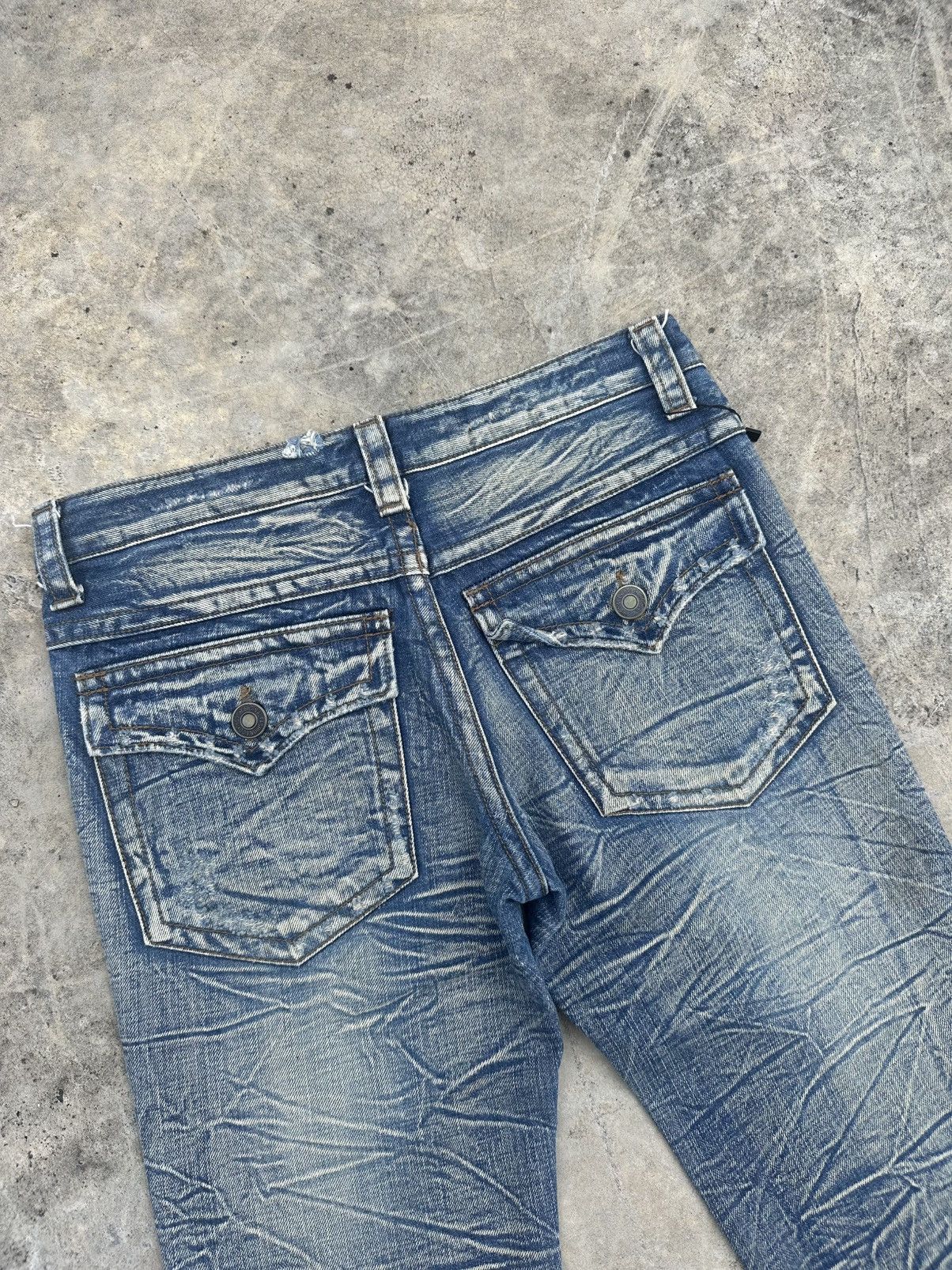 If Six Was Nine 2000s Japanese Brand Beautiful Whisker Flare Jean Size US 30 / EU 46 - 9 Thumbnail