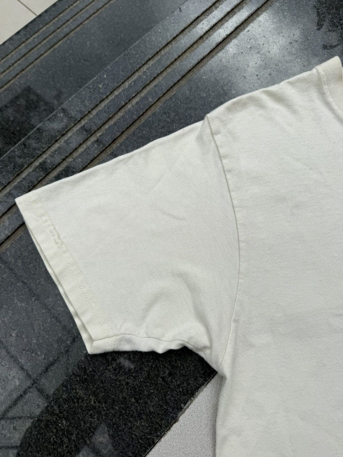 Supreme 90’s SUPREME OR FUCK OFF LOGO Y2K RETRO VINTAGE TSHIRT TEE Size US M / EU 48-50 / 2 - 7 Thumbnail