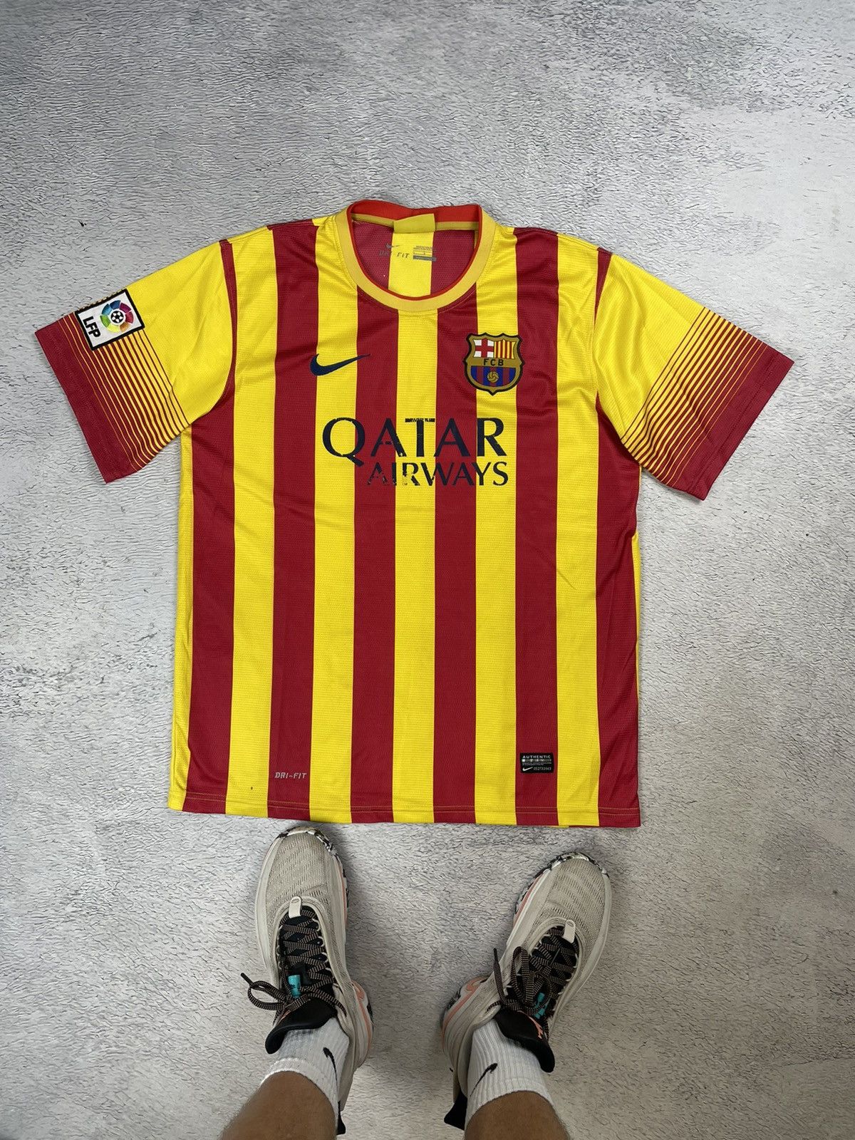 Nike × Vintage Vintage Barcelona 2013/14 Nike Jersey Blokcore L size |  Grailed, image size:1200x1600