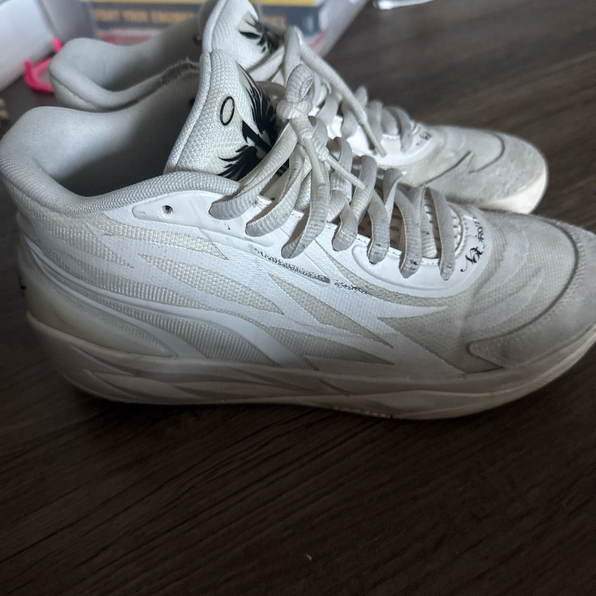 Puma White MELOs Size US 9 / EU 42 - 3 Thumbnail