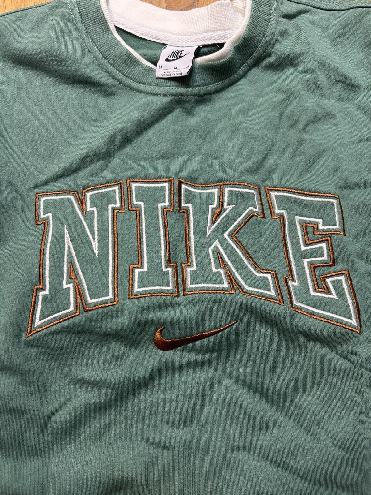 Nike Nike Vintage Embroidered Logo Sweater Size US M / EU 48-50 / 2 - 4 Thumbnail
