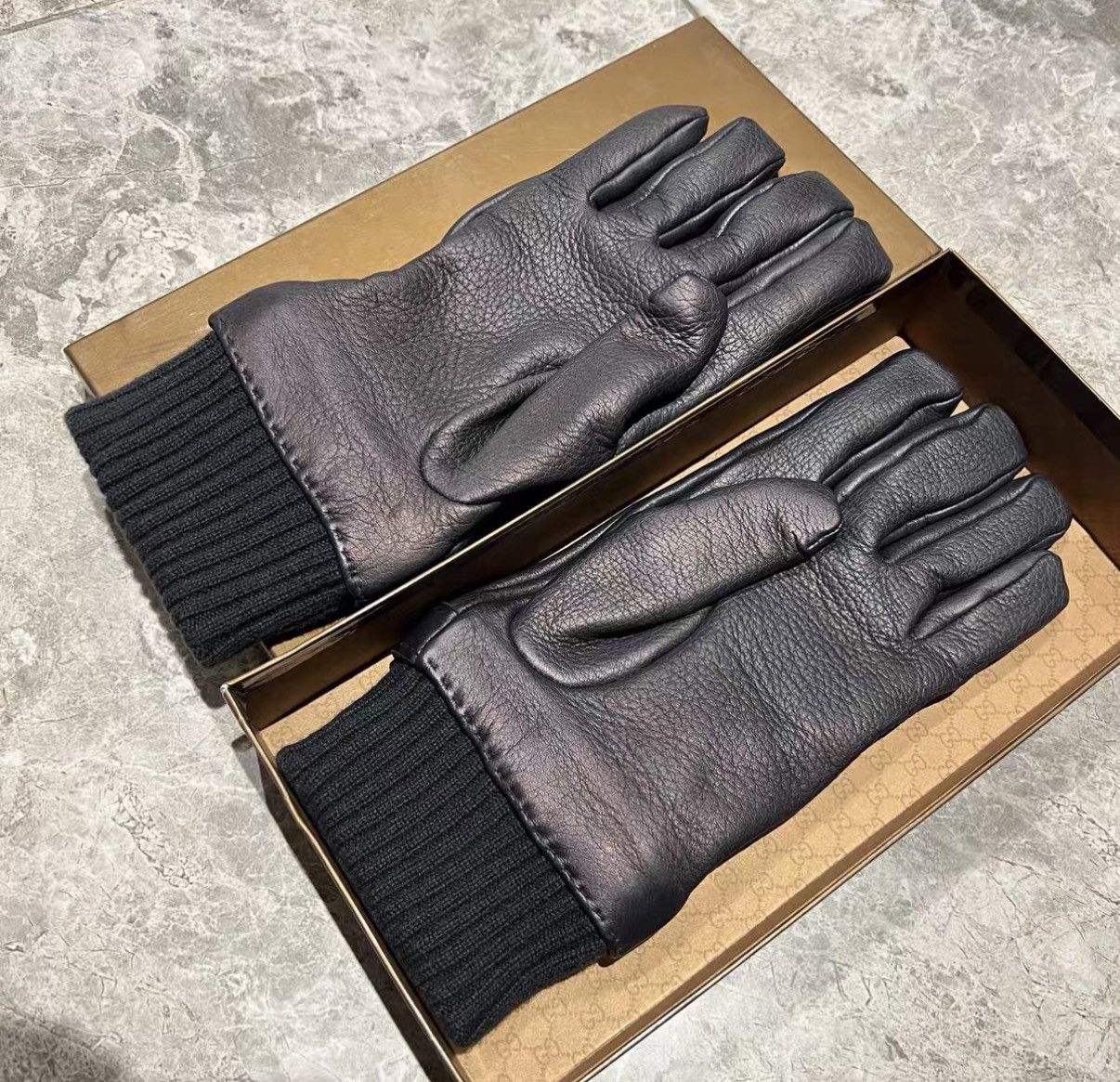 Gucci Gucci Suede Cashmere Gloves J42 Size ONE SIZE - 1 Thumbnail