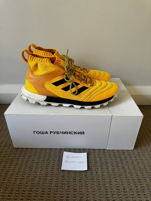 Gosha rubchinskiy copa sales mid