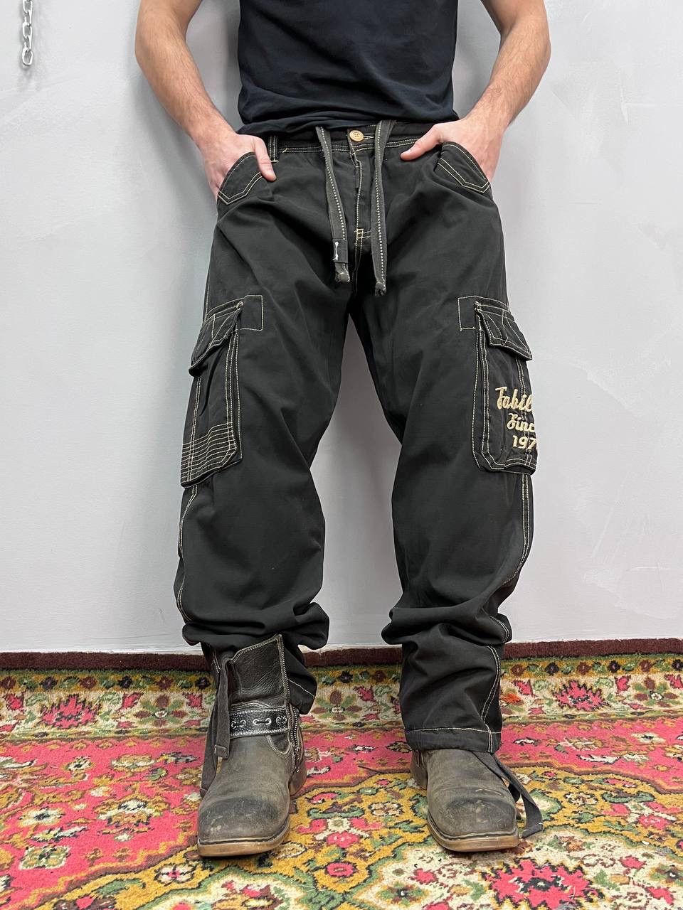 Japanese Brand 2000s Tete Home Multipocket Bondage Cargo Pants Size US 30 / EU 46 - 2 Thumbnail