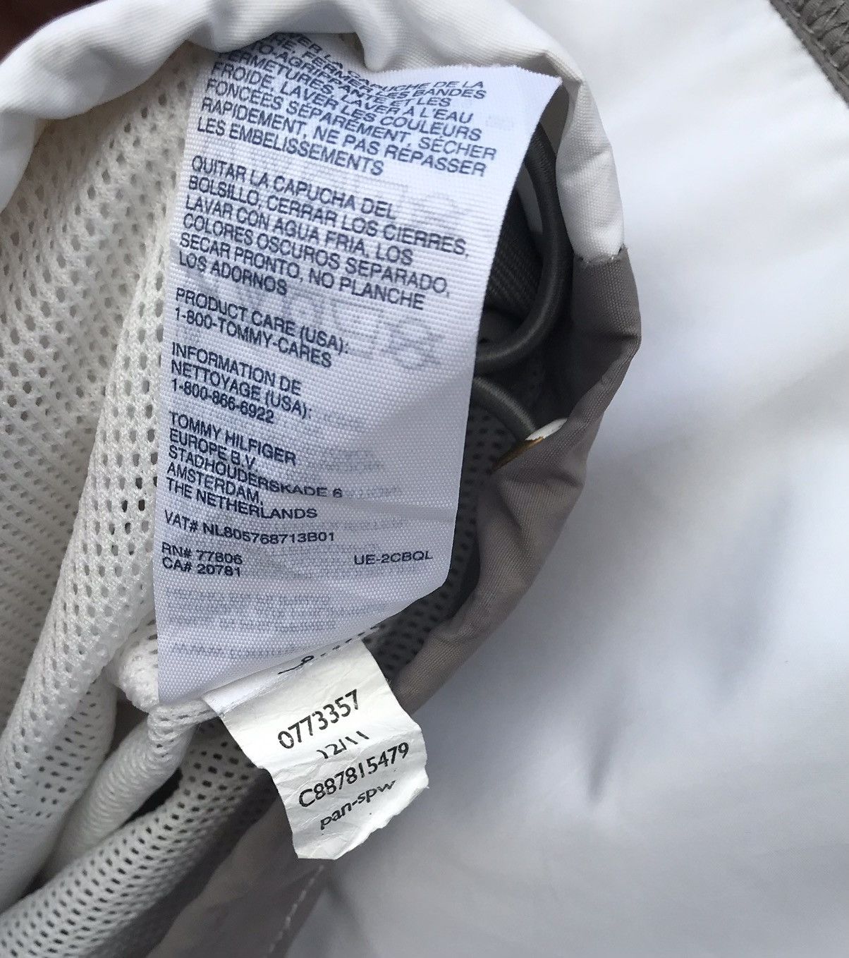 Tommy Hilfiger Tommy Hilfiger Colorblock Sailing Gear Windbreaker Jacket Size US L / EU 52-54 / 3 - 14 Thumbnail