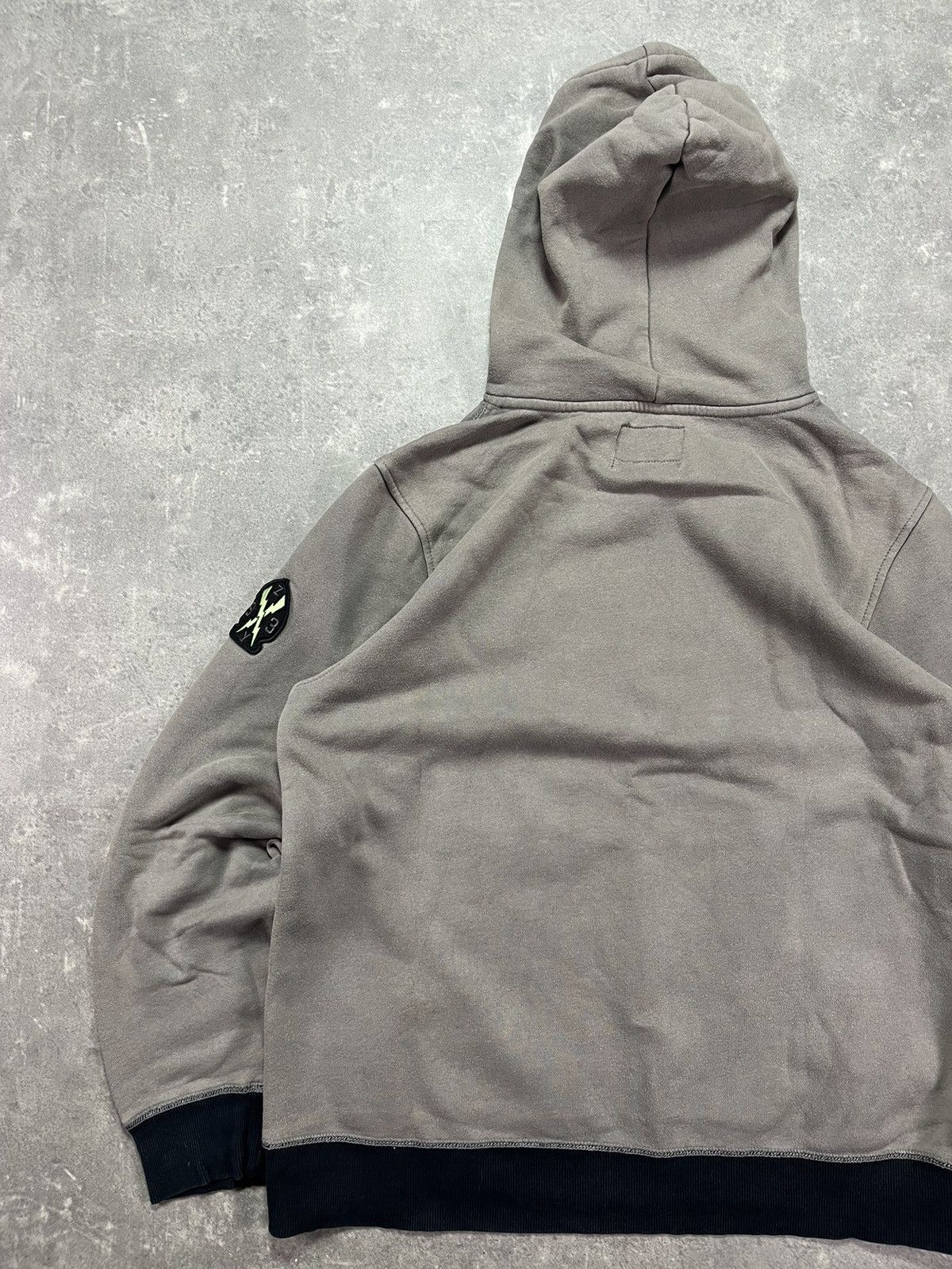 Zoo York 00s Zoo York Skating Eagle Faded Embroidered Hoodie L Y2K Size US L / EU 52-54 / 3 - 11 Thumbnail