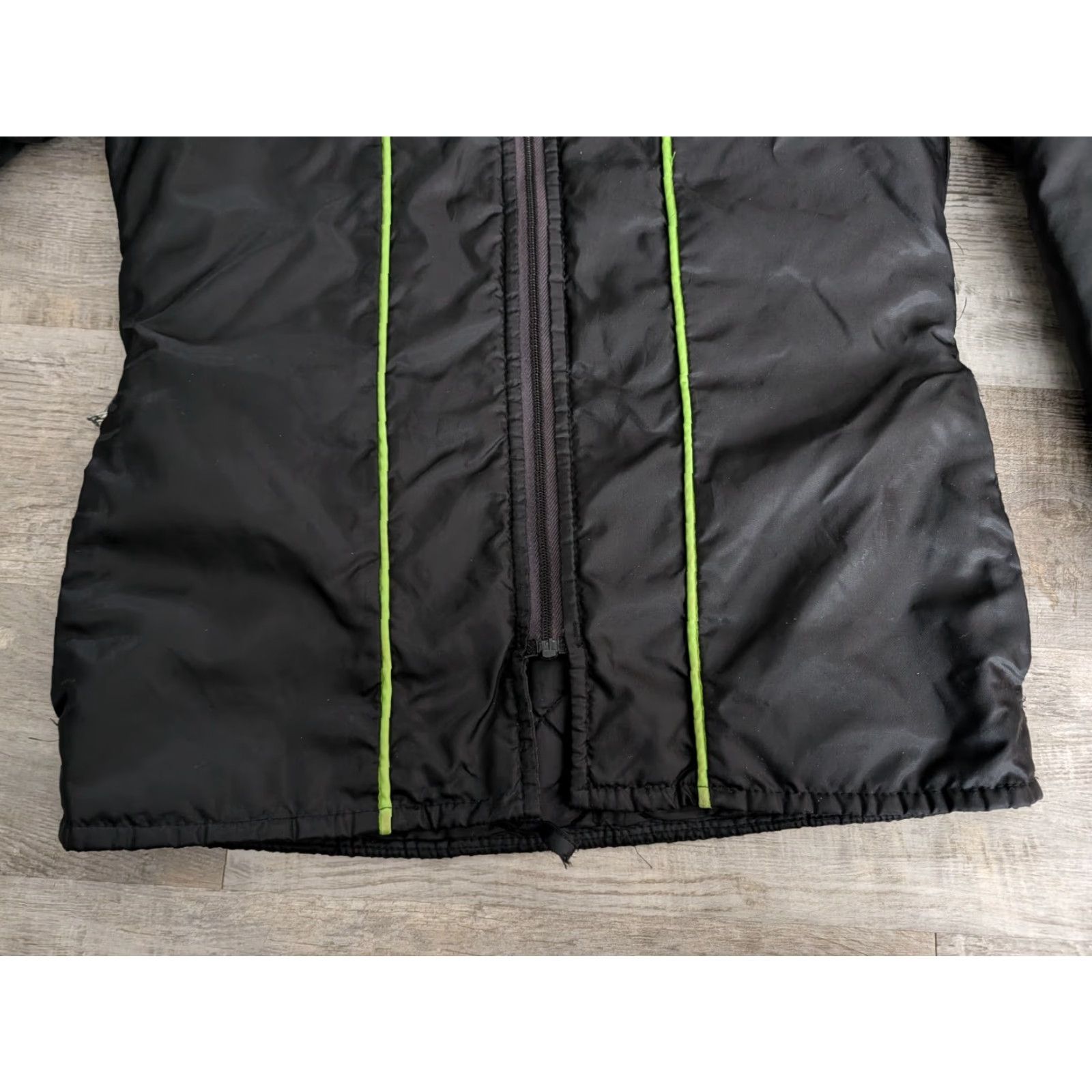 Vintage VINTAGE Arctic Cat Arcticwear Snow Jacket Quilt Lined Womens M USA Made Black Full Zip Pockets 80s 70s Winter Jacket Womens Size M / US 6-8 / IT 42-44 - 6 Thumbnail