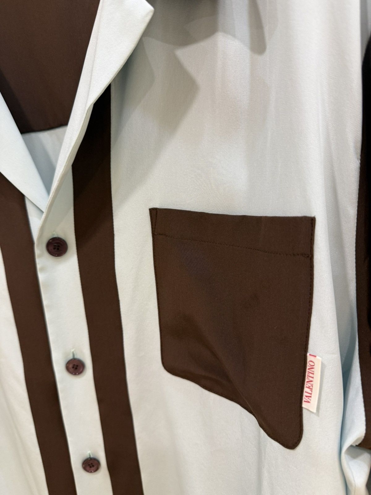 Valentino silk bowling shirt size46 Size US S / EU 44-46 / 1 - 16 Thumbnail