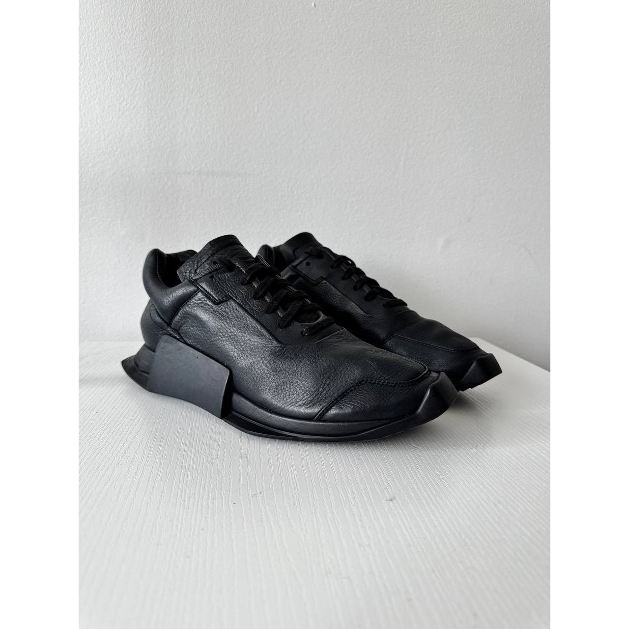 Adidas × Rick Owens Rick Owens x Adidas Level Runner Low 2 