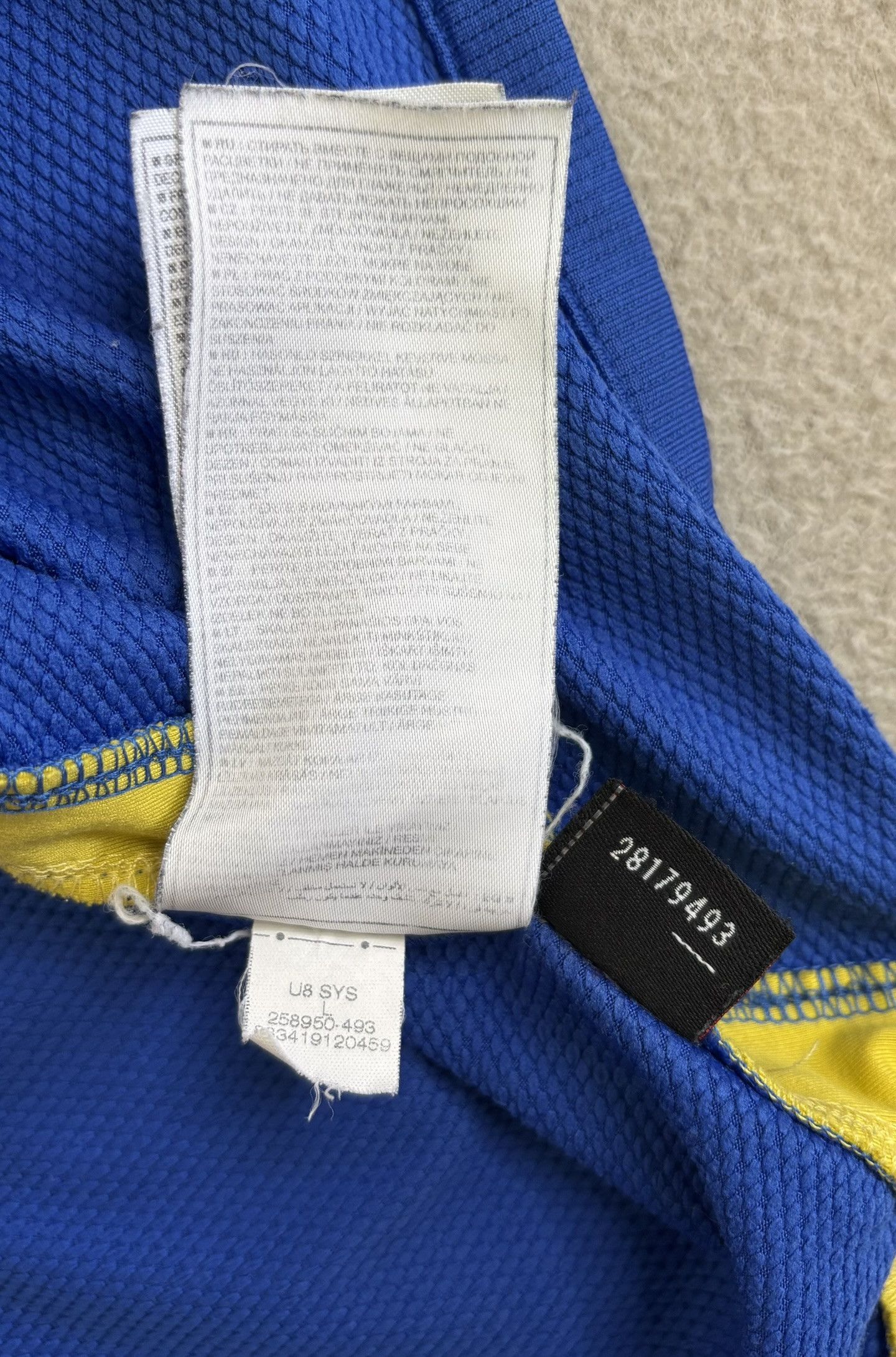 Nike Brazil 2008 Away Nike Football Jersey Large Size US L / EU 52-54 / 3 - 22 Thumbnail