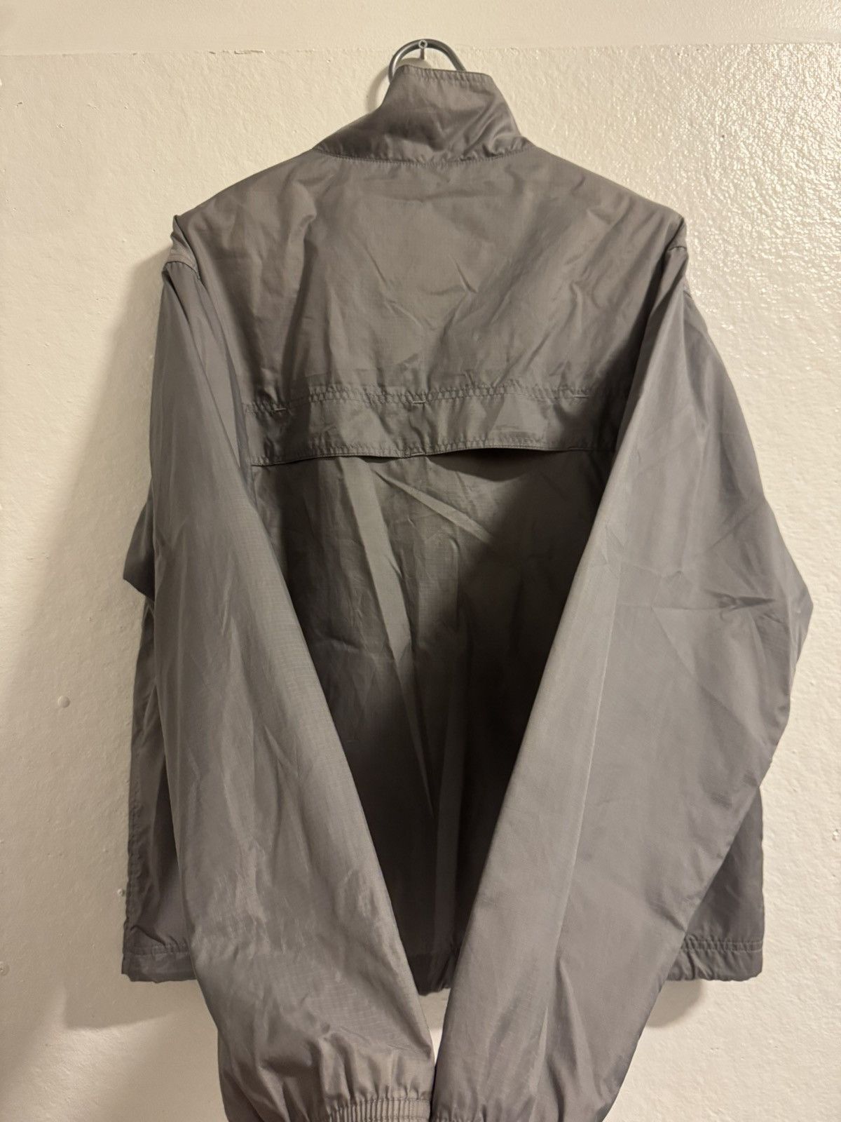 Gap Vintage Gap Silver Windbreak Size US L / EU 52-54 / 3 - 6 Thumbnail
