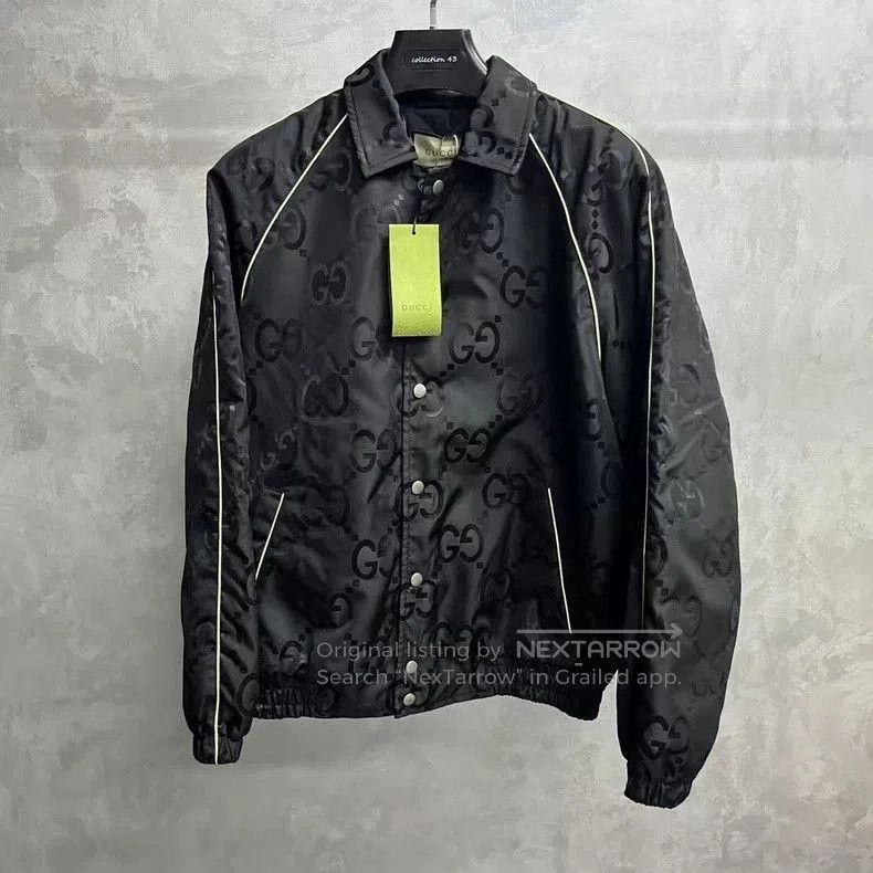 Gucci Black Logo Embroidered Elastic Jacket.