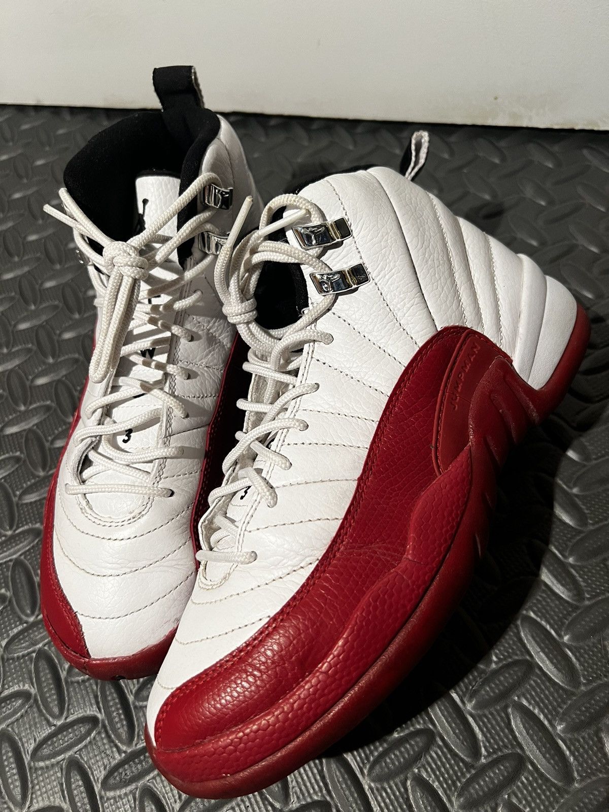 Jordan 12 cherry 2009 online