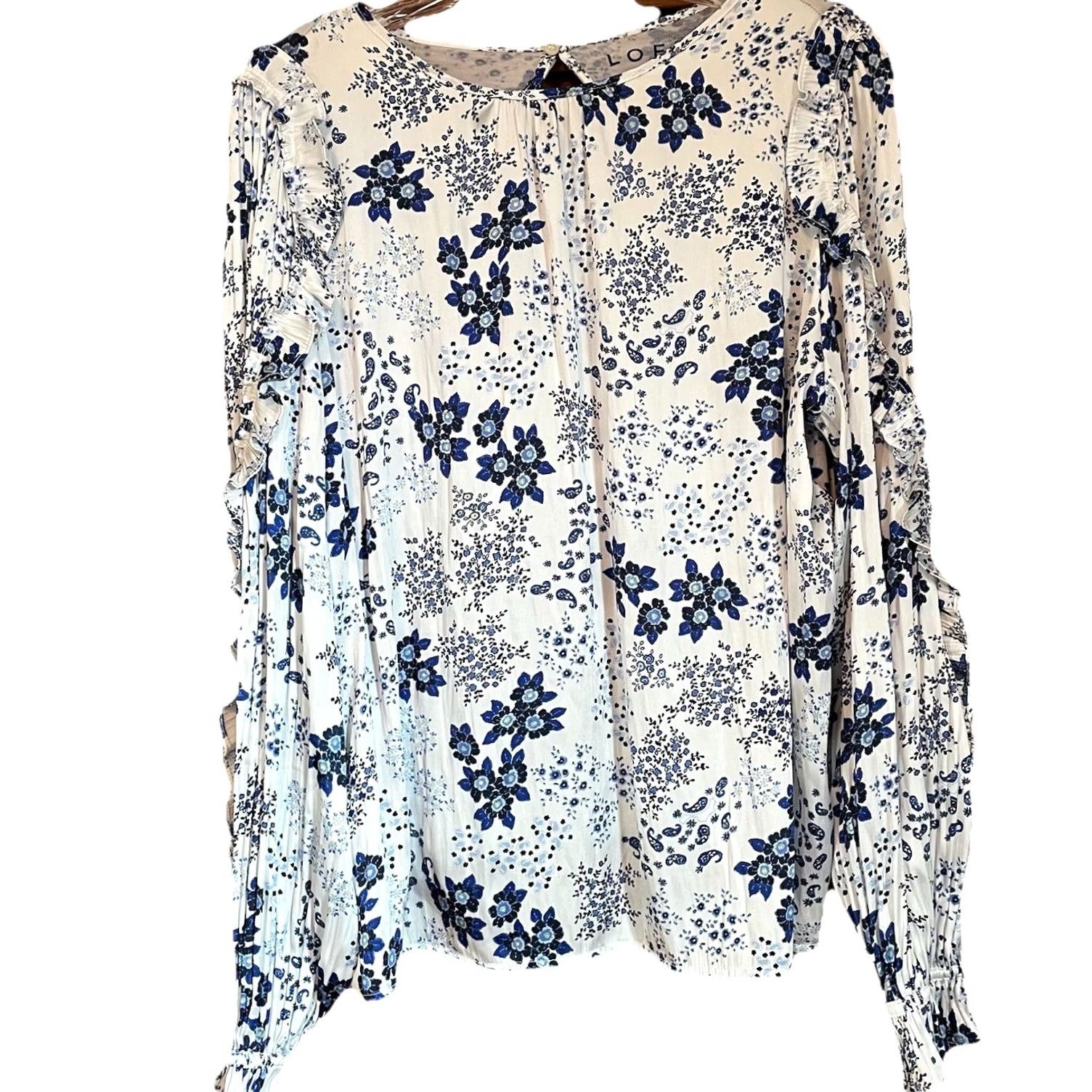 Loft LOFT Blouse Shirt White Blue Floral Paisley Ruffle Pleated Long Sleeve S Womens Regular Neckline Round Size S / US 4 / IT 40 - 2 Thumbnail