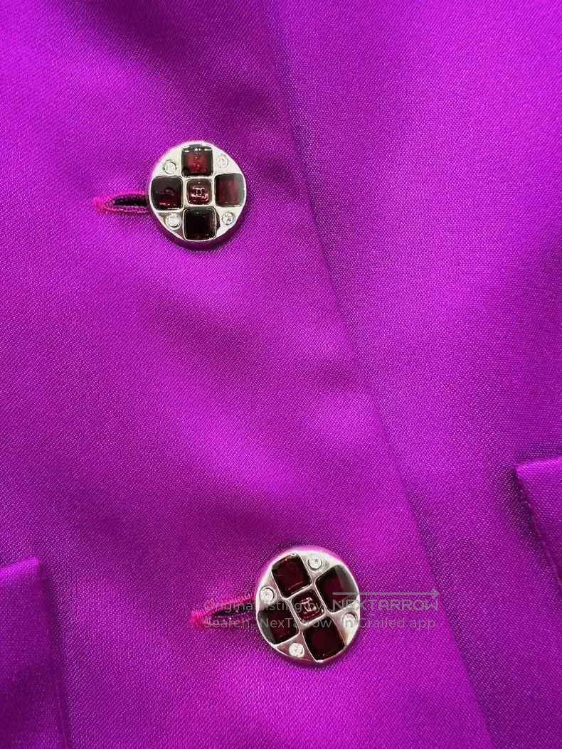 Chanel Chanel Purple silk gemstone button shirt Size XS / US 0-2 / IT 36-38 - 7 Thumbnail