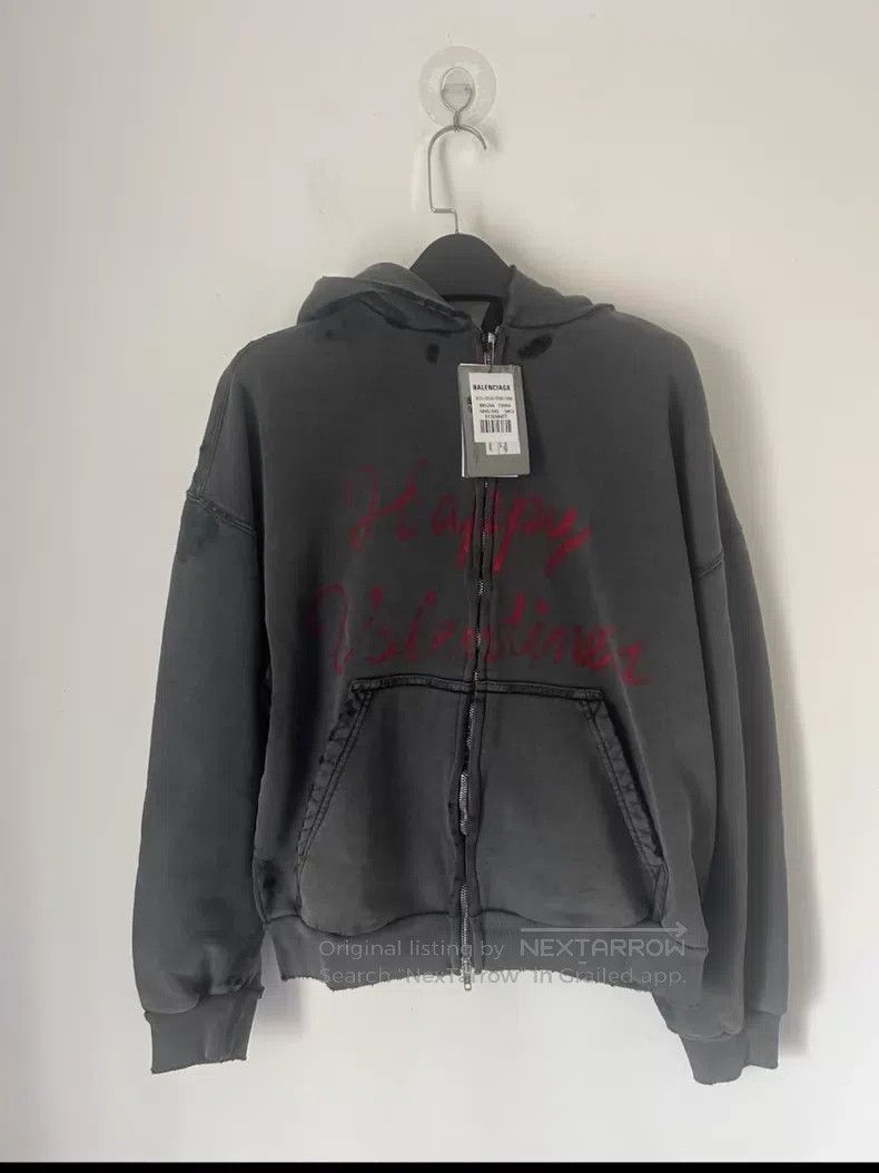 Balenciaga Balenciaga Qixi limited edition graffiti heart hoodie Size US XXS / EU 40 - 1 Thumbnail