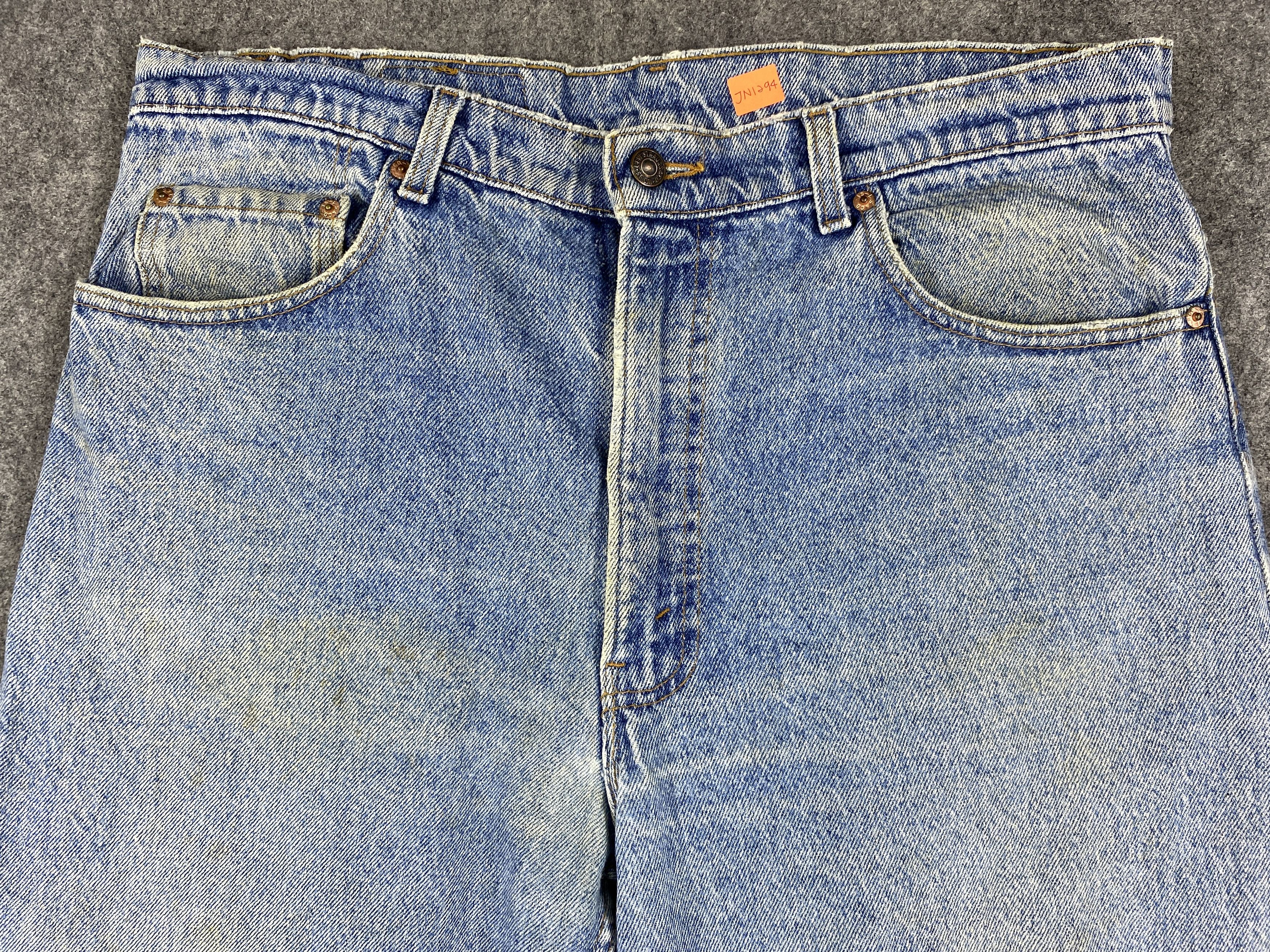 90s Blue Wash Vintage Levi's 550 USA 37x32 Denim -JN1294