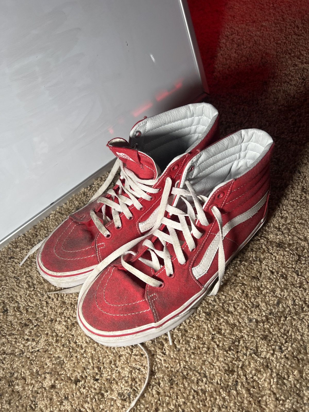 Vans Red hightop vans Size US 9 / EU 42 - 6 Thumbnail