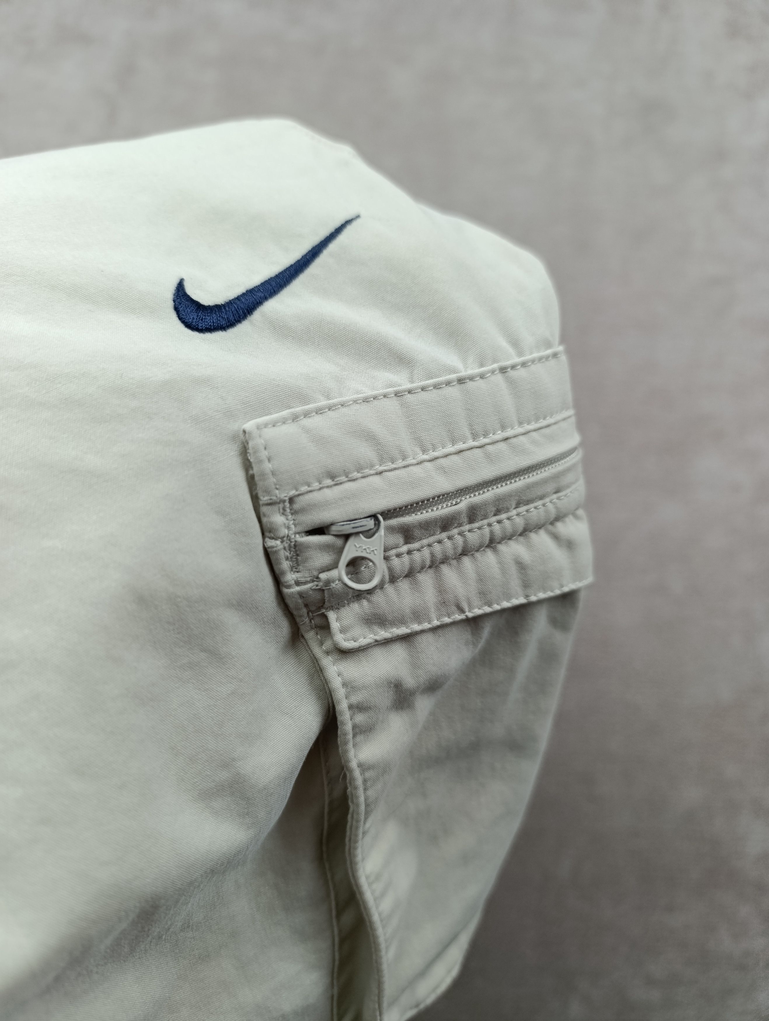 Nike Nike Mens Vintage Cargo Shorts Drawstring Breeches Size US 34 / EU 50 - 7 Thumbnail