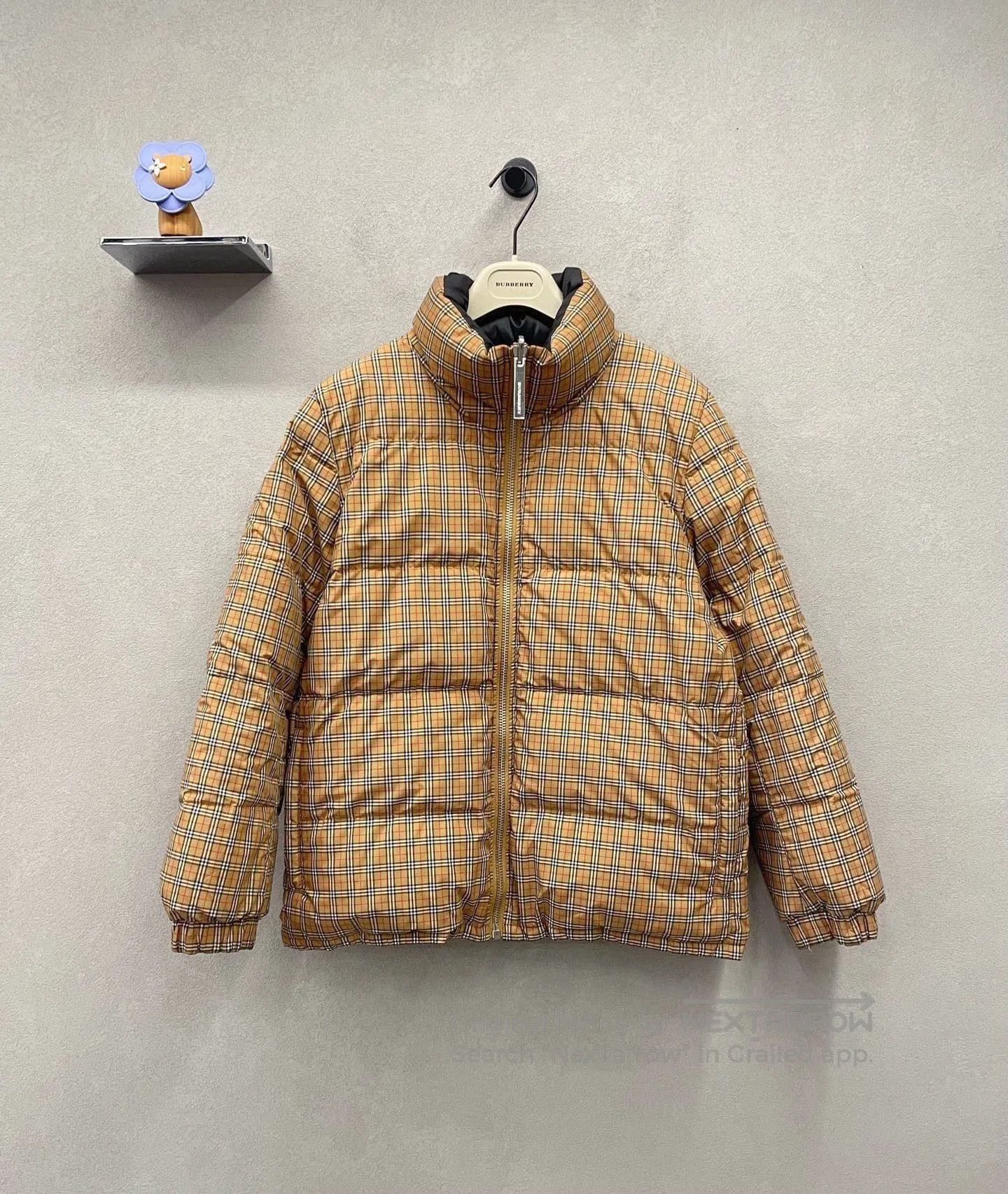 Burberry Burberry Classic Check Down Jacket. Size US M / EU 48-50 / 2 - 1 Thumbnail