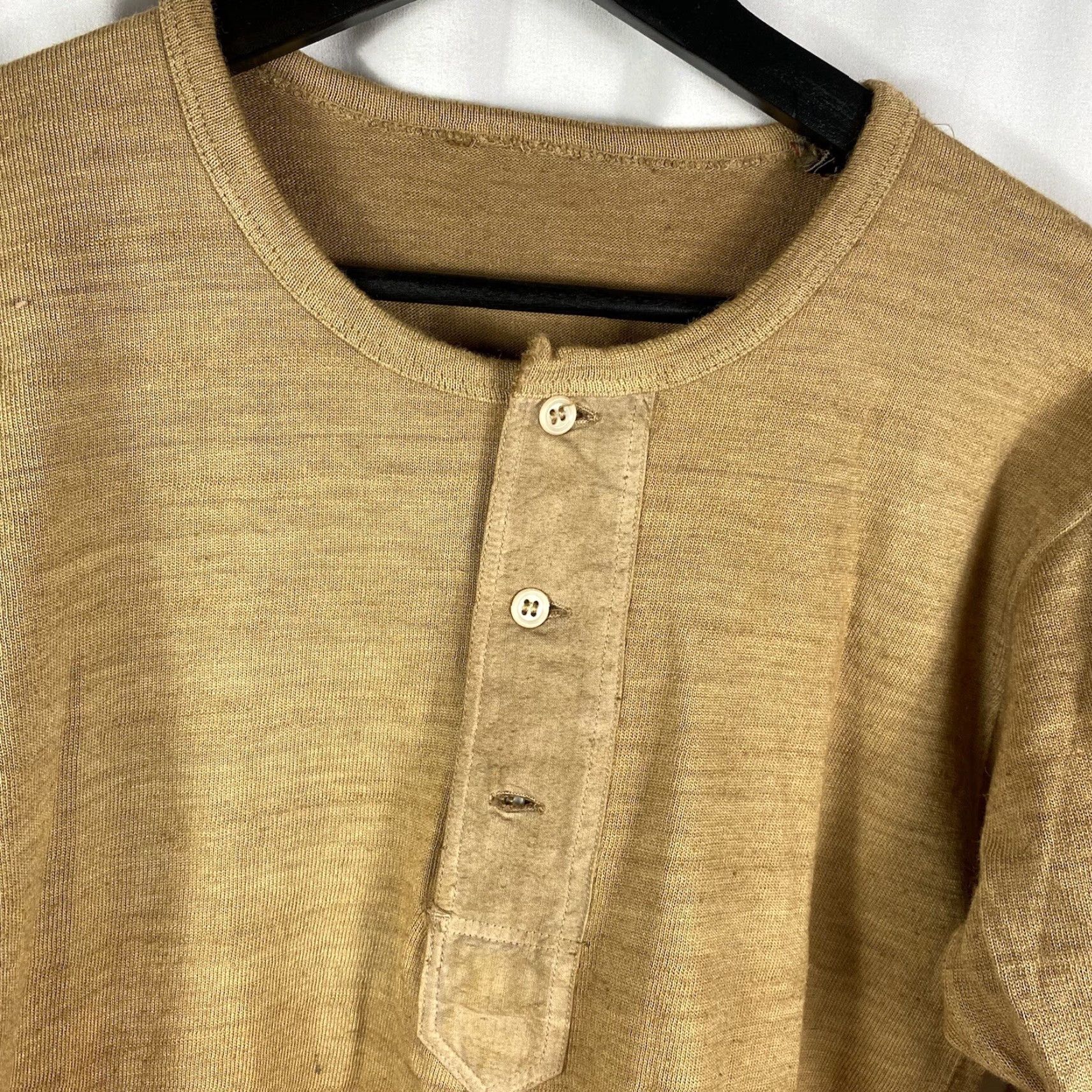 Vintage VINTAGE Original WWII Indochina French Army Undershirt Thermal Shirt Flannel Small Mais Size US S / EU 44-46 / 1 - 2 Thumbnail