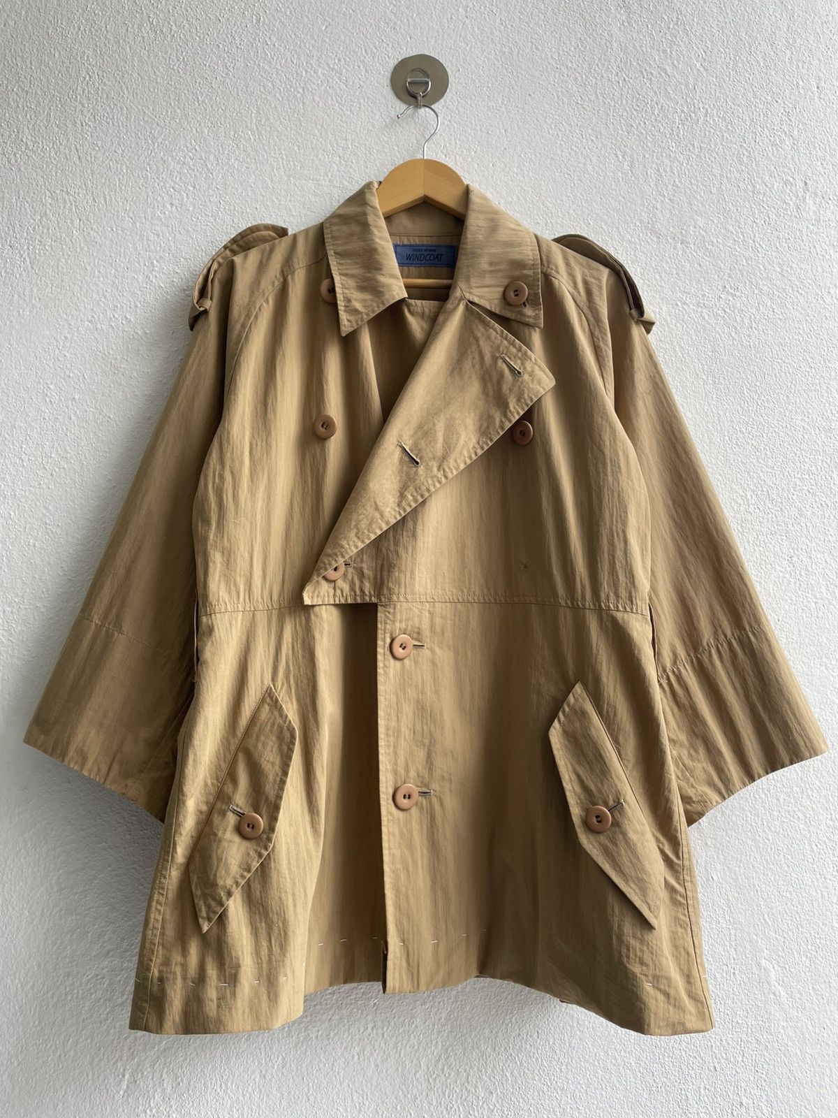 Issey Miyake Vintage 80's Issey Miyake Windcoat Oversize Long Coat Size US S / EU 44-46 / 1 - 1 Thumbnail