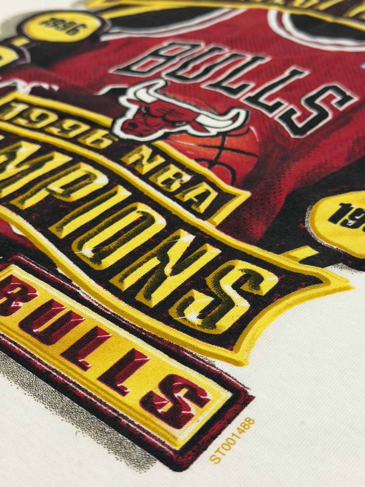 Starter Vintage Deadstock Chicago Bulls 1996 NBA Champs Tshirt M Size US M / EU 48-50 / 2 - 9 Thumbnail