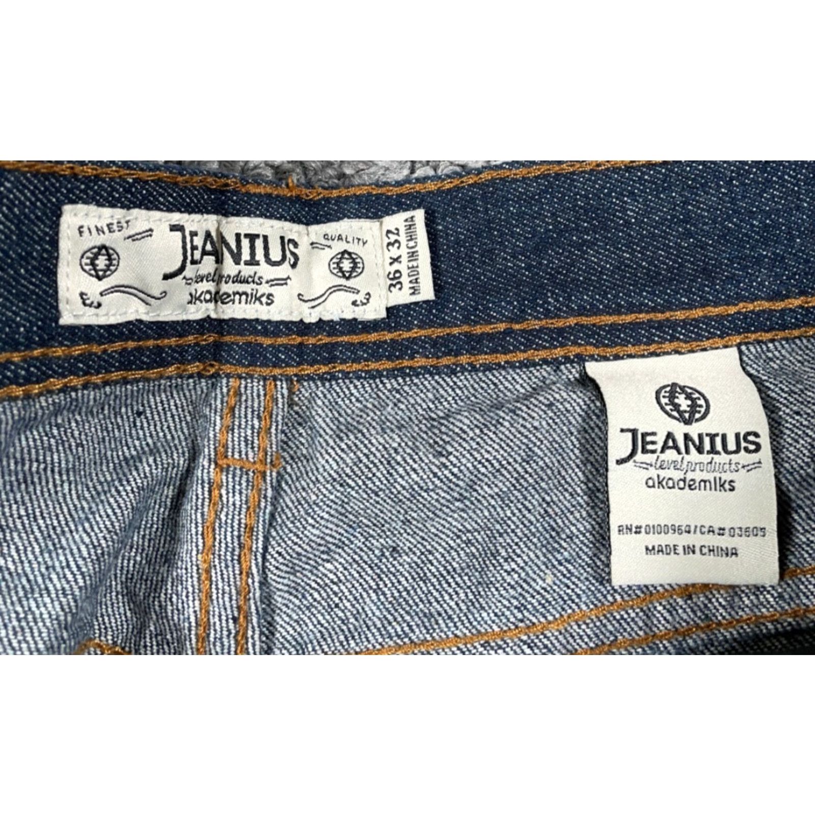 Akademiks VINTAGE Akademiks Jeans Tapered 36 x 32 Men Dark Blue Denim 90s Hip Hop Retro Embroidered Pockets 5-Pocket Regular Rise Mid Size US 32 / EU 48 - 3 Thumbnail