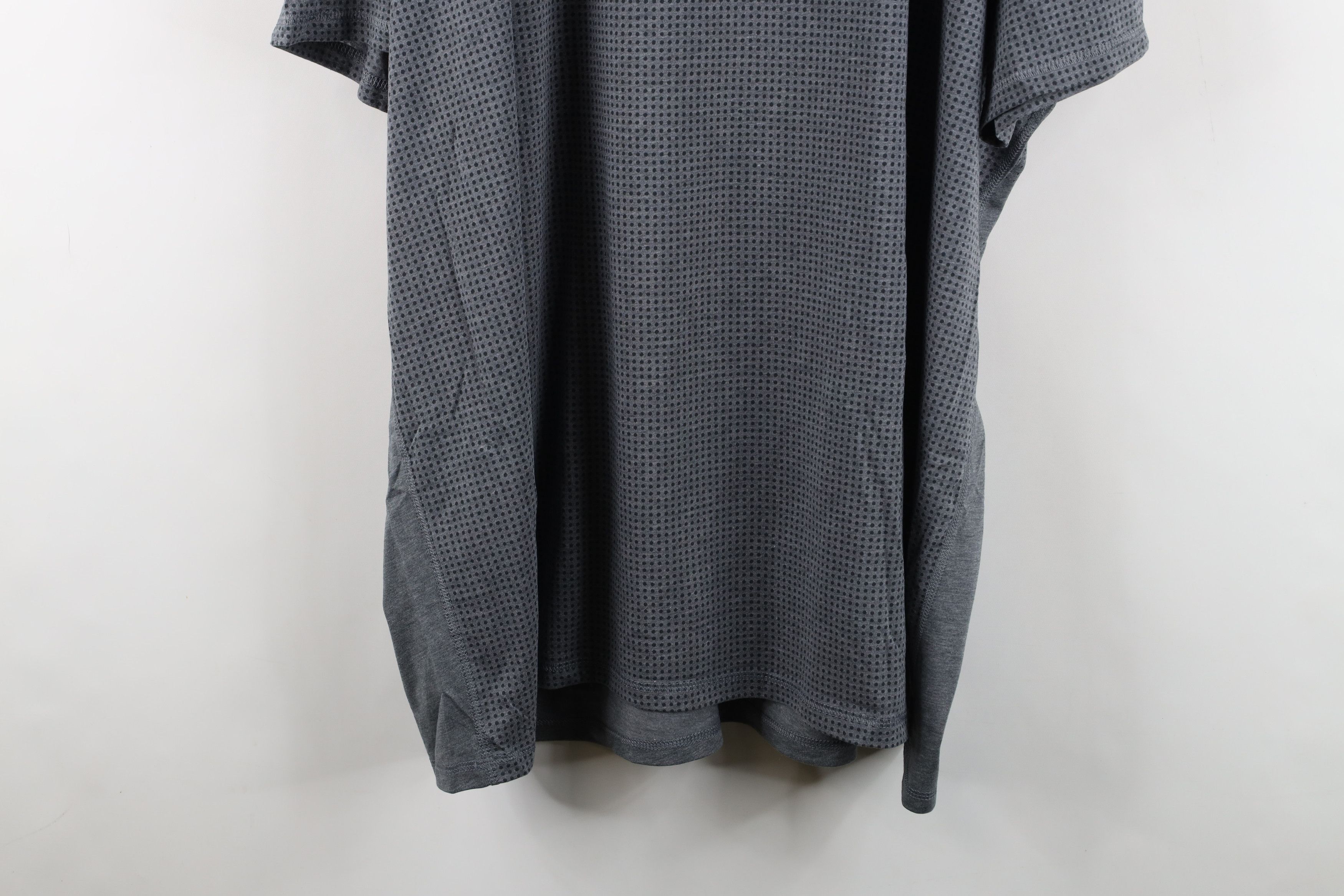 Adidas Adidas Aeroknit Cavaliers Basketball Short Sleeve T-Shirt Size US XXL / EU 58 / 5 - 12 Thumbnail