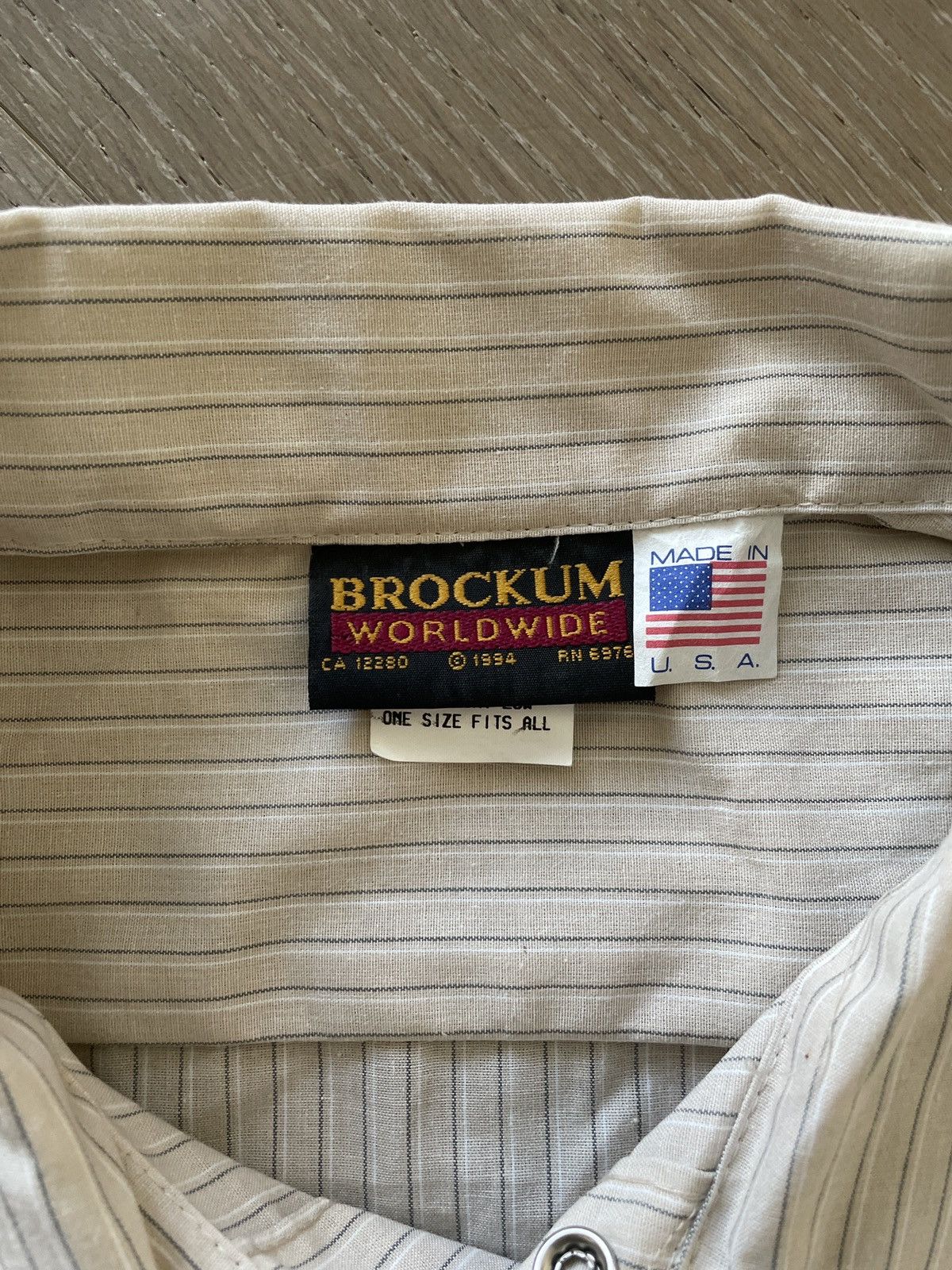 Brockum Vintage Brockum Live The Band Short Sleeve Button Shirt Size US XL / EU 56 / 4 - 4 Thumbnail