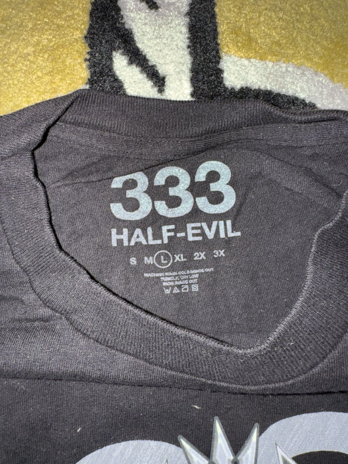 Half Evil HALF EVIL // KINGDOM HEARTS TRIBUTE TEE Size US L / EU 52-54 / 3 - 2 Thumbnail
