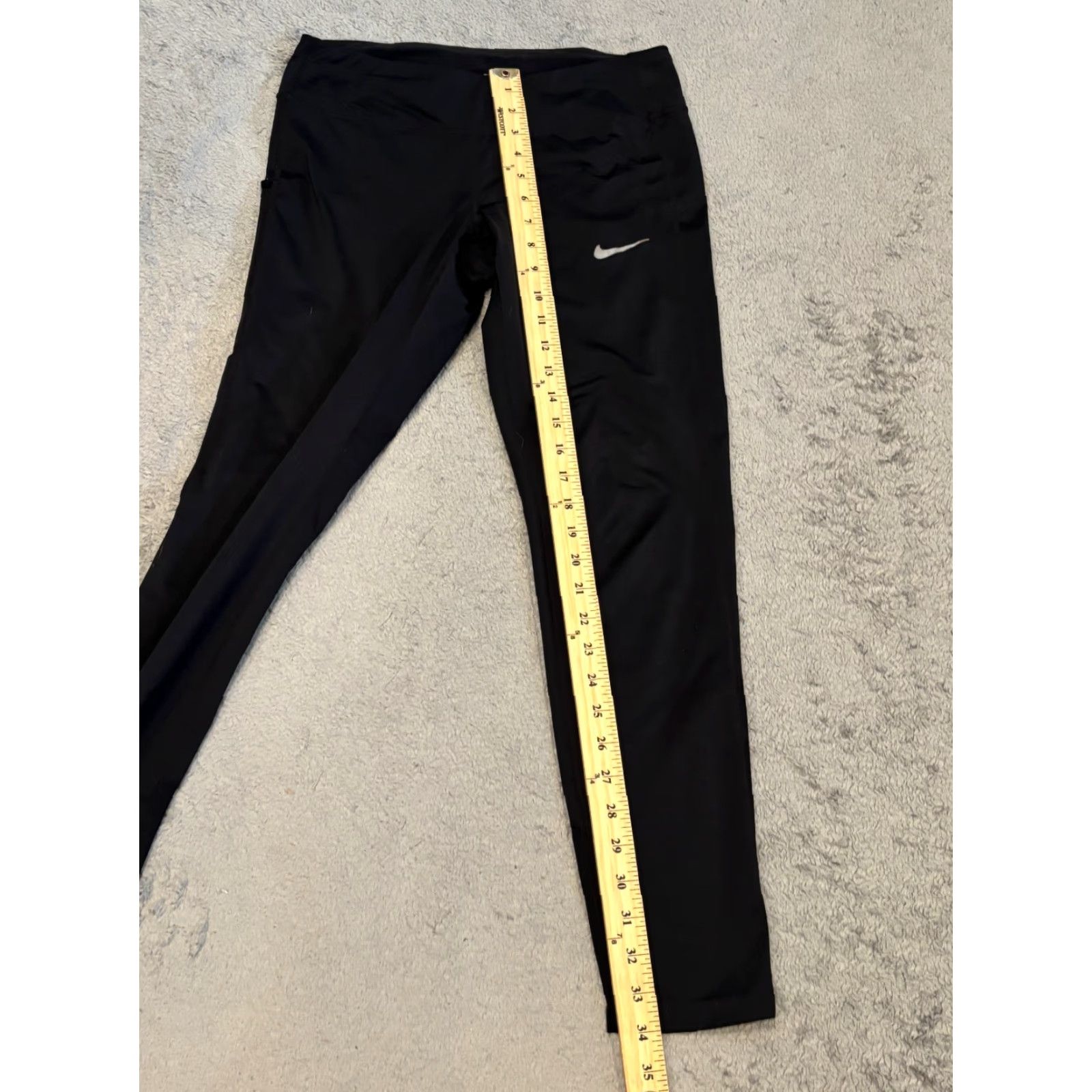 Nike **Nike Women's Medium Black Dri-Fit Yoga Leggings** User: Nike Women's Medium Black Dri-Fit Yoga Leggings Size 32" / US 10 / IT 46 - 4 Thumbnail