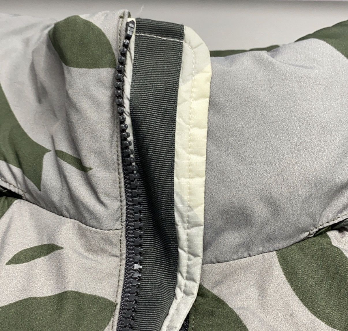 Kaws × The North Face KAWS x The North Face Retro 1996 Nuptse Jacket Size US XL / EU 56 / 4 - 9 Thumbnail