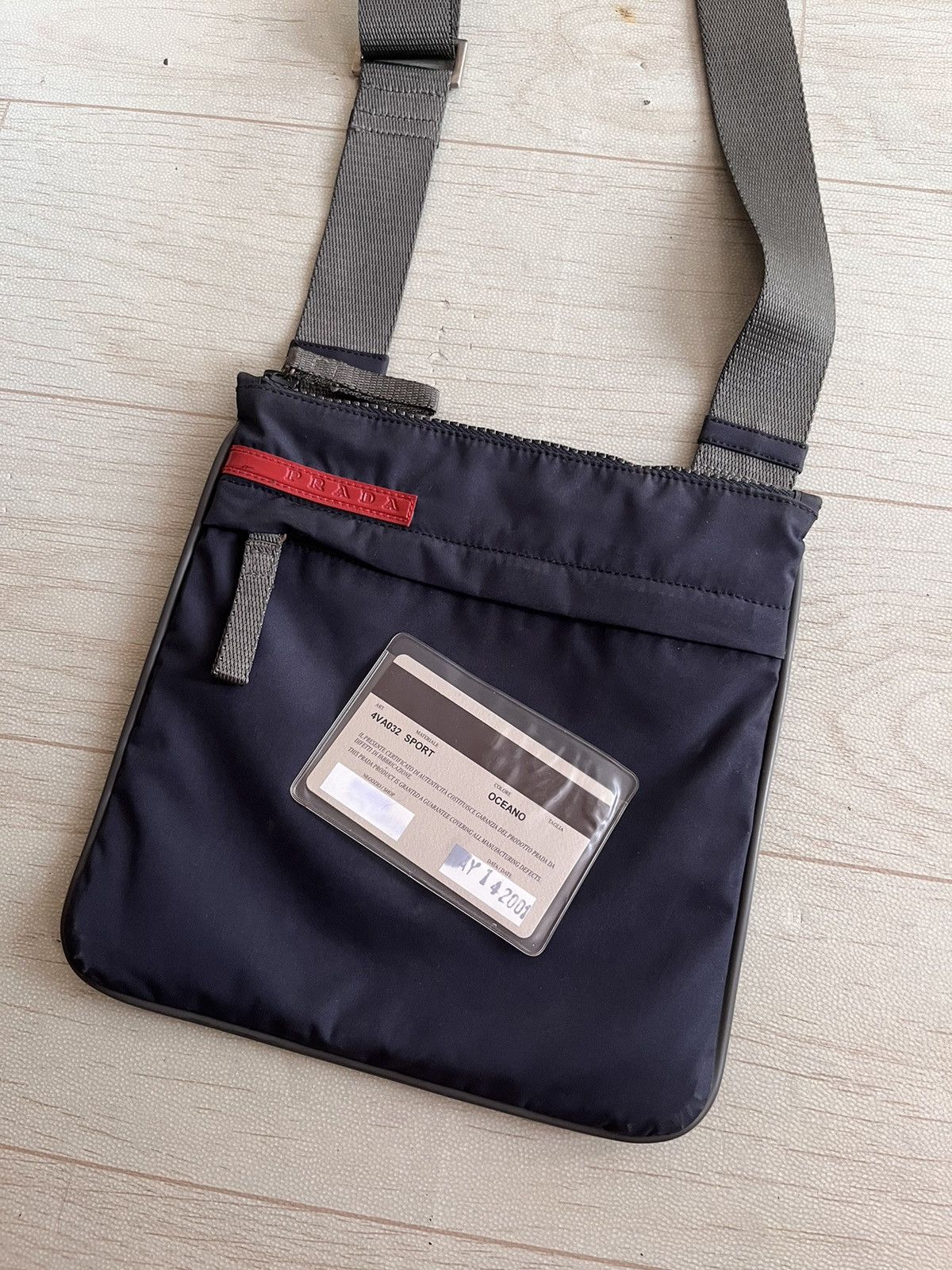 Prada 2000s Prada sport mini slingbag (include the card 2001) Size ONE SIZE - 10 Thumbnail