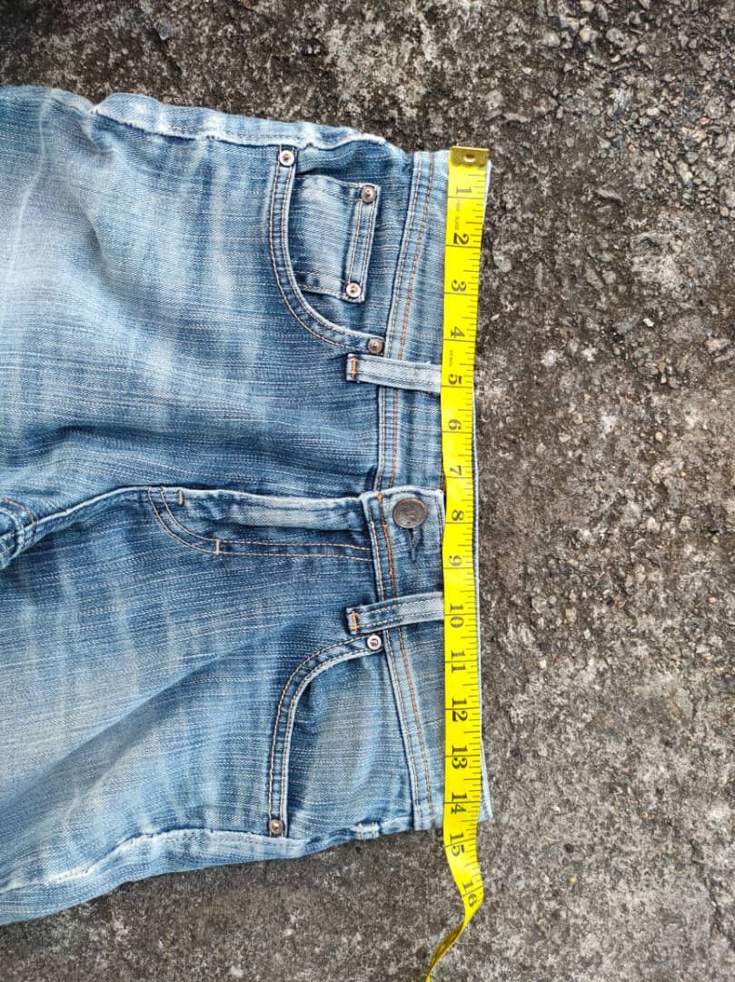 Japanese Brand FLARE VINTAGE SOMETHING FADED JEANS DENIM PANTS Size US 29 - 8 Thumbnail